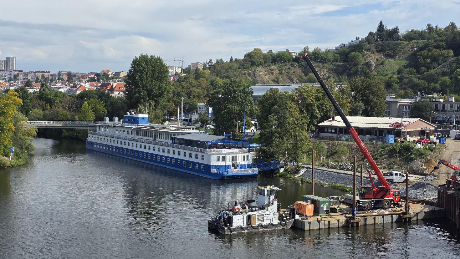 Restaurace Botel Racek foto 4