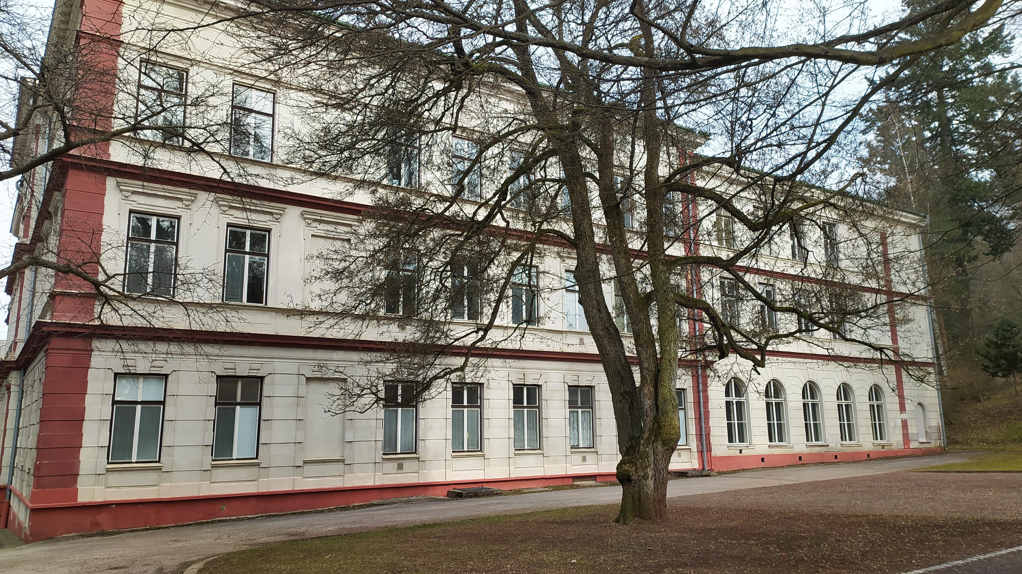 Česká lesnická akademie Trutnov - střední škola a vyšší odborná škola foto 5