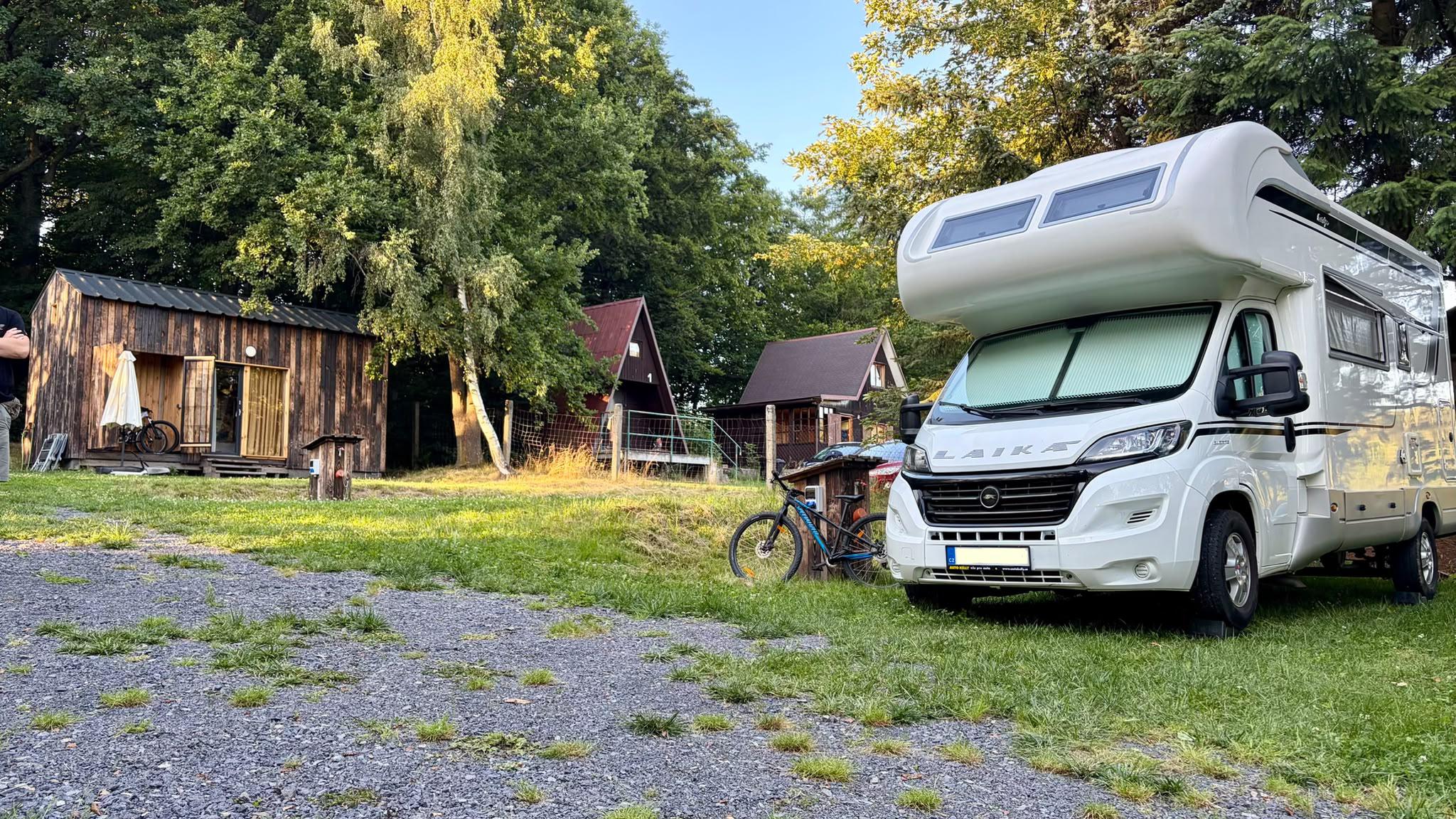 Kempík pod Dubem foto 2