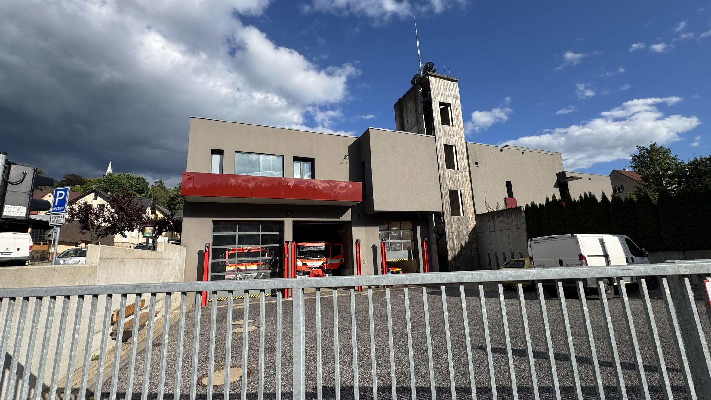 Hasičský záchranný sbor Libereckého kraje - Požární stanice Tanvald foto 2