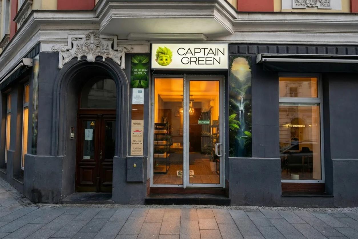 Captain Green