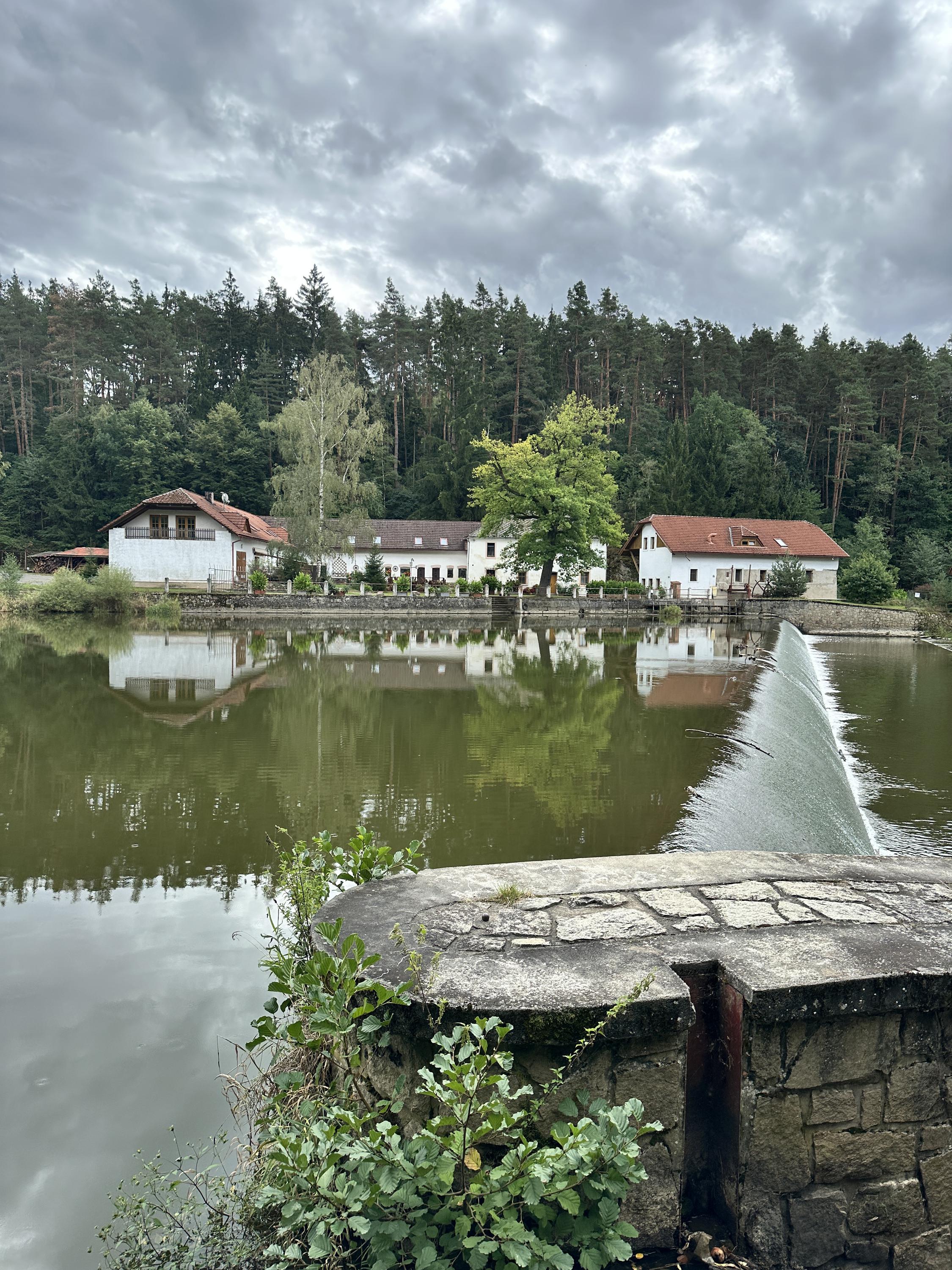 Chatový kemp Červený mlýn foto 2