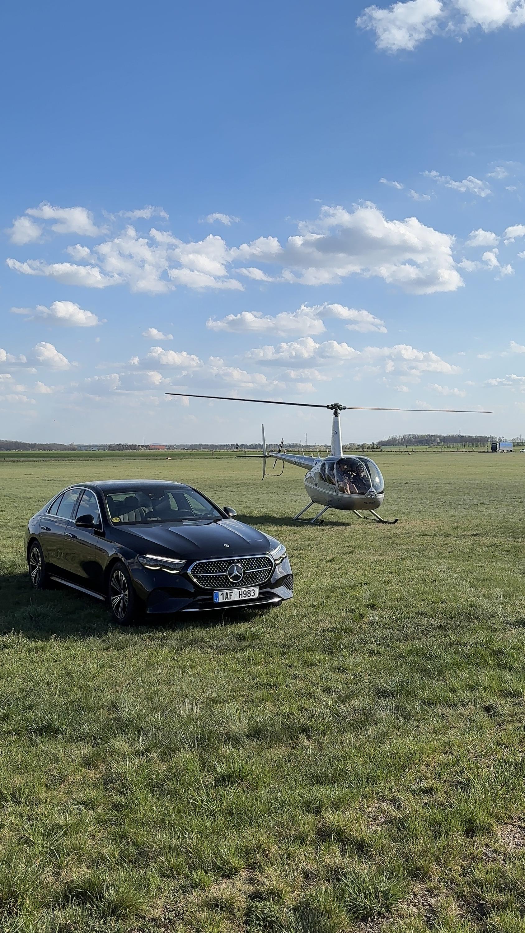 Airport LIMOUSINE Prague by Mike & Bell logistics s.r.o. foto 4