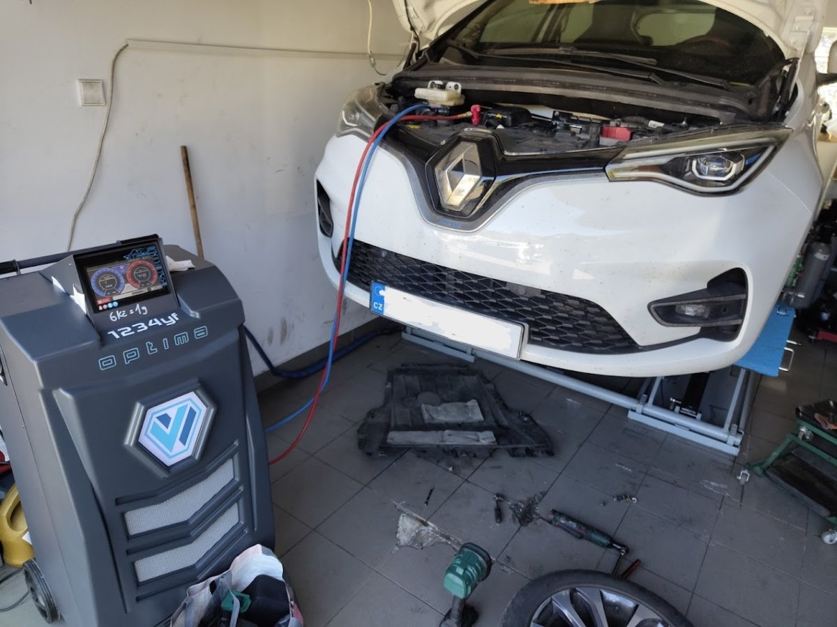EV Renault Zoe servis foto 2