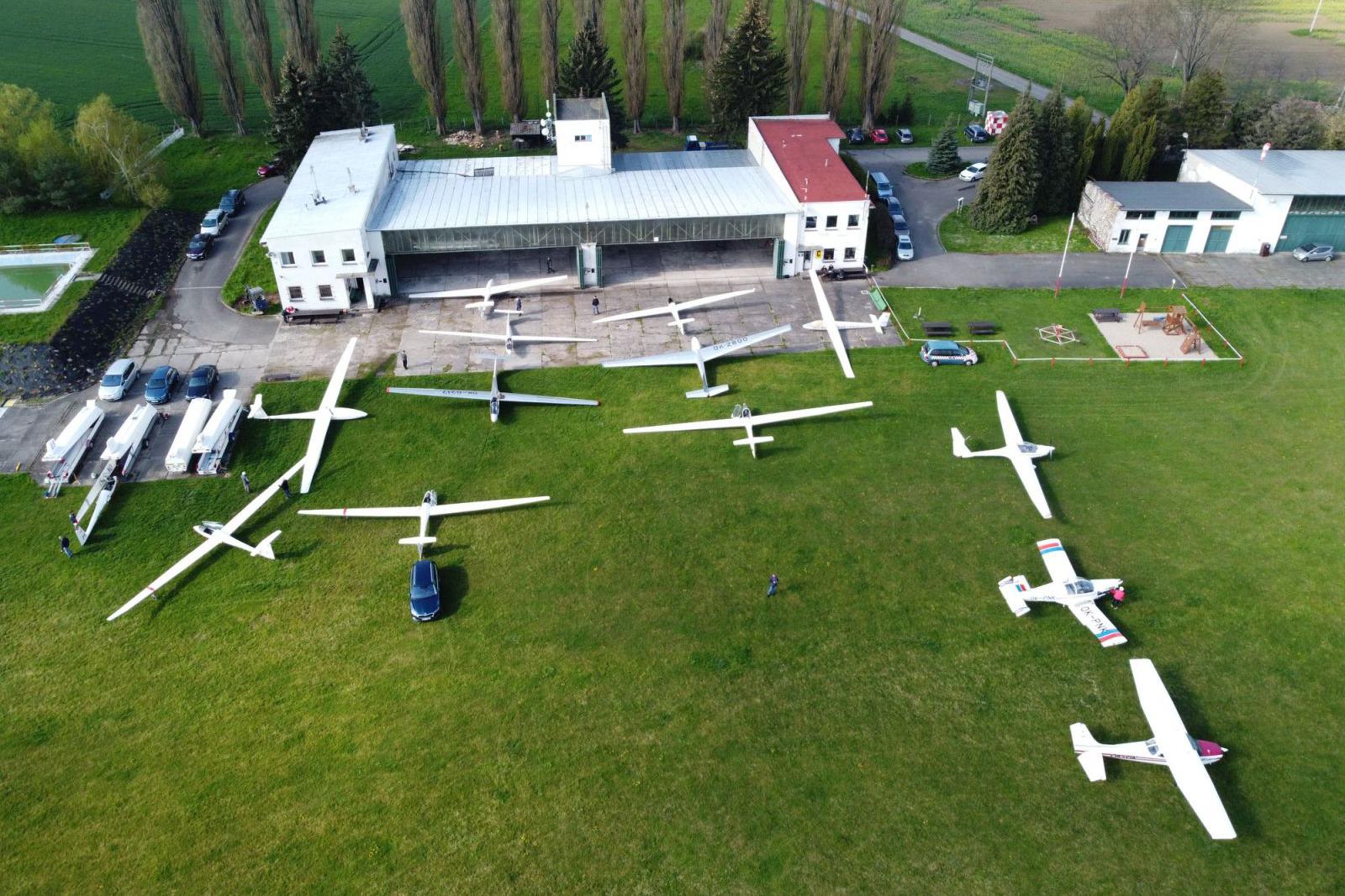 Letiště Hořice v Podkrkonoší