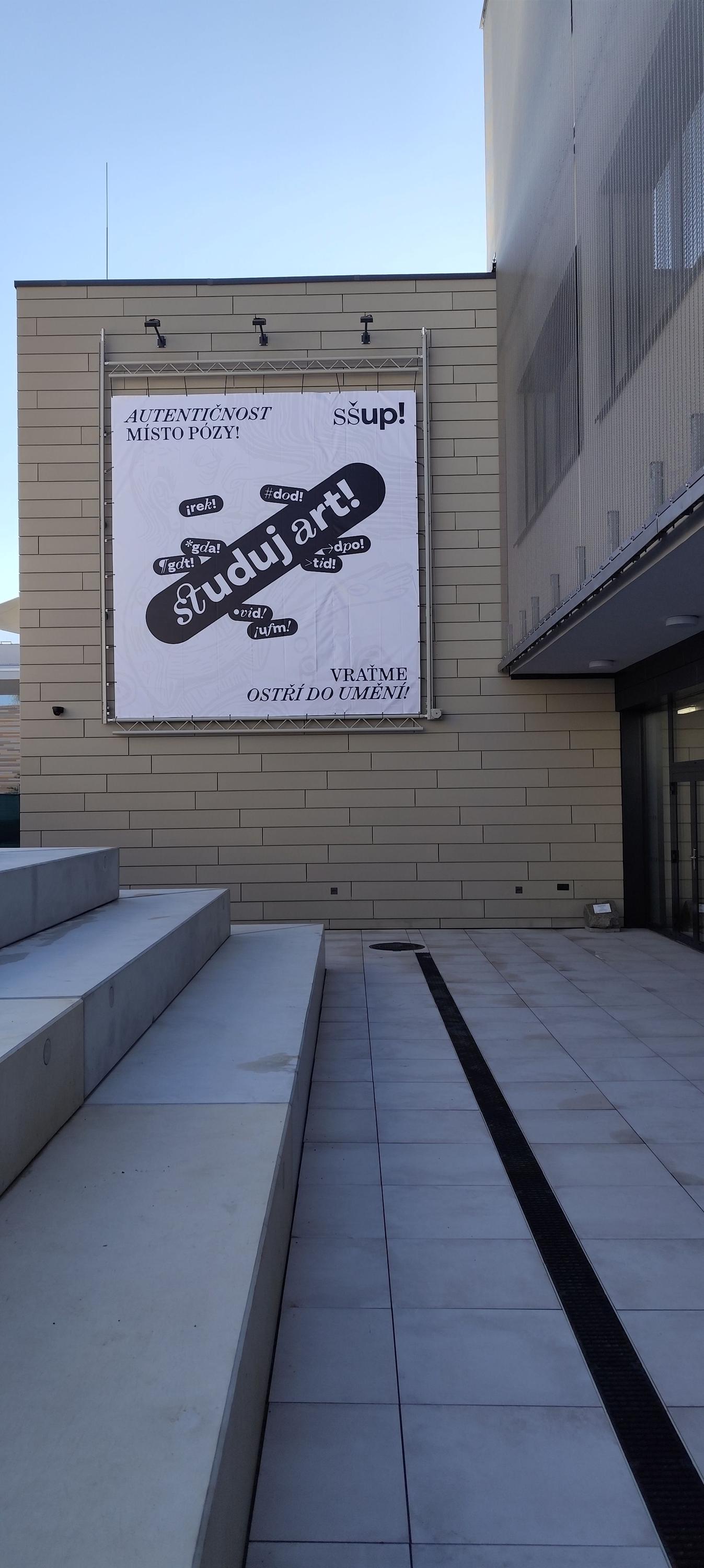 Střední škola uměleckoprůmyslová Ústí nad Orlicí foto 1