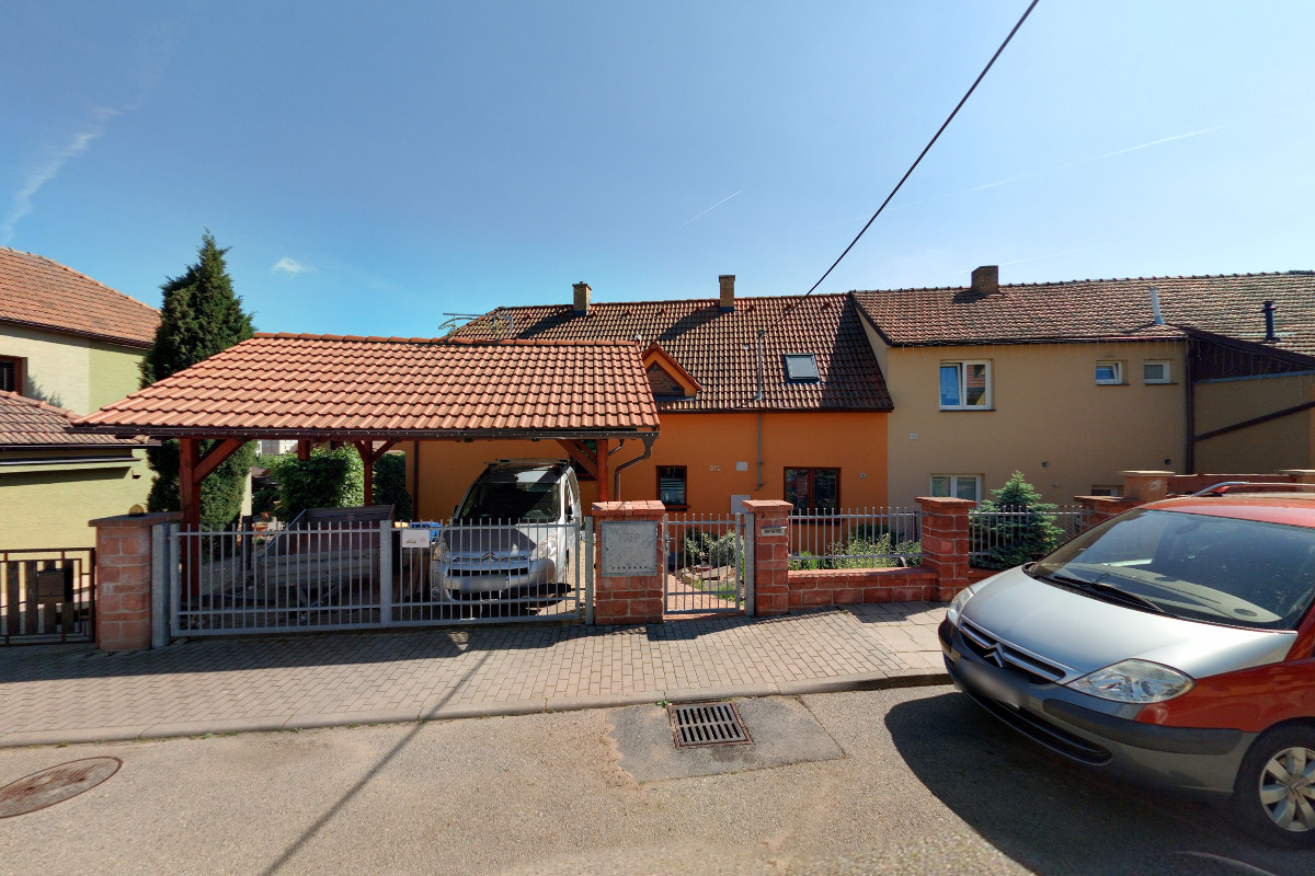 SJ PODLAHY foto 2