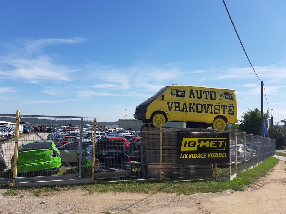 IB-MET s.r.o. Ekologická likvidace vozidel, výkup autovraků, autovrakoviště foto 6