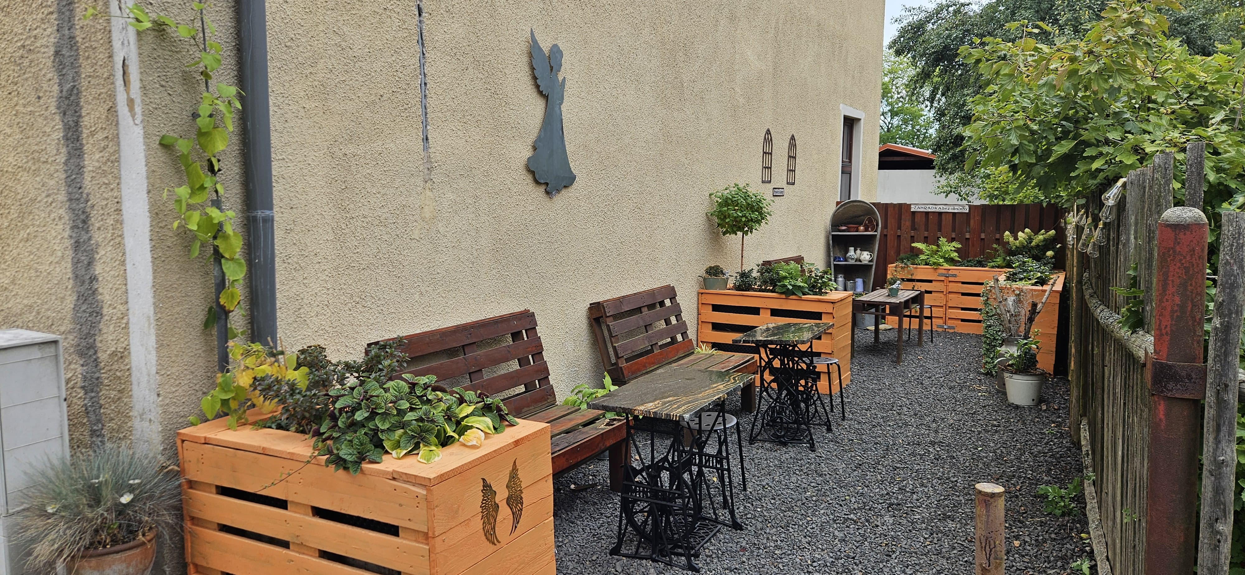 Andělská café galerie