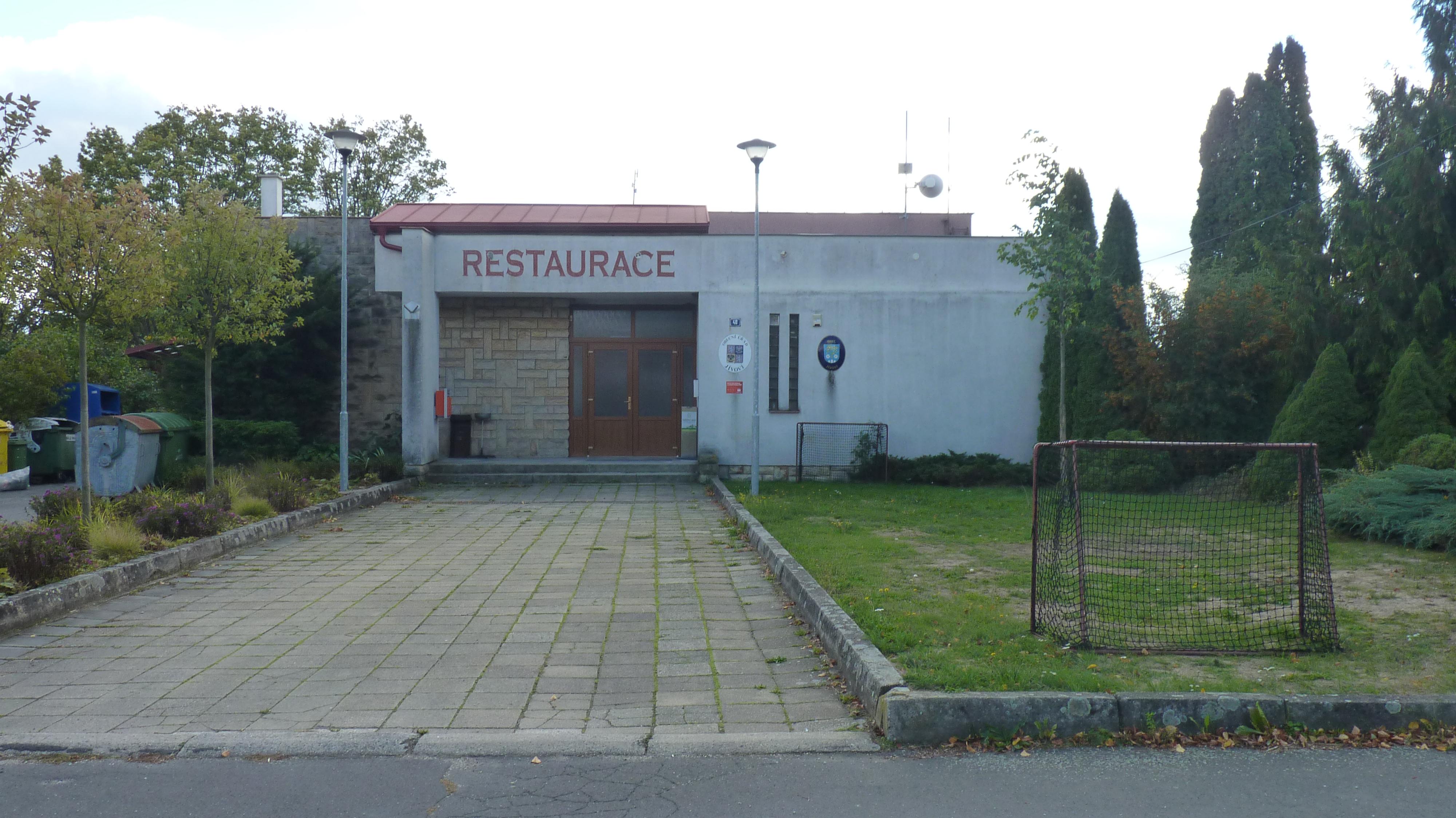 Jívoví - obecní úřad foto 3