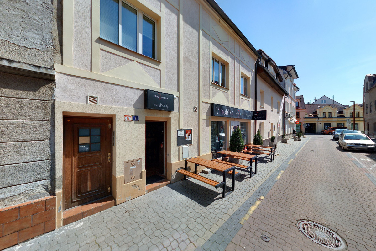 Vinotéka VÍNO HRUŠKA