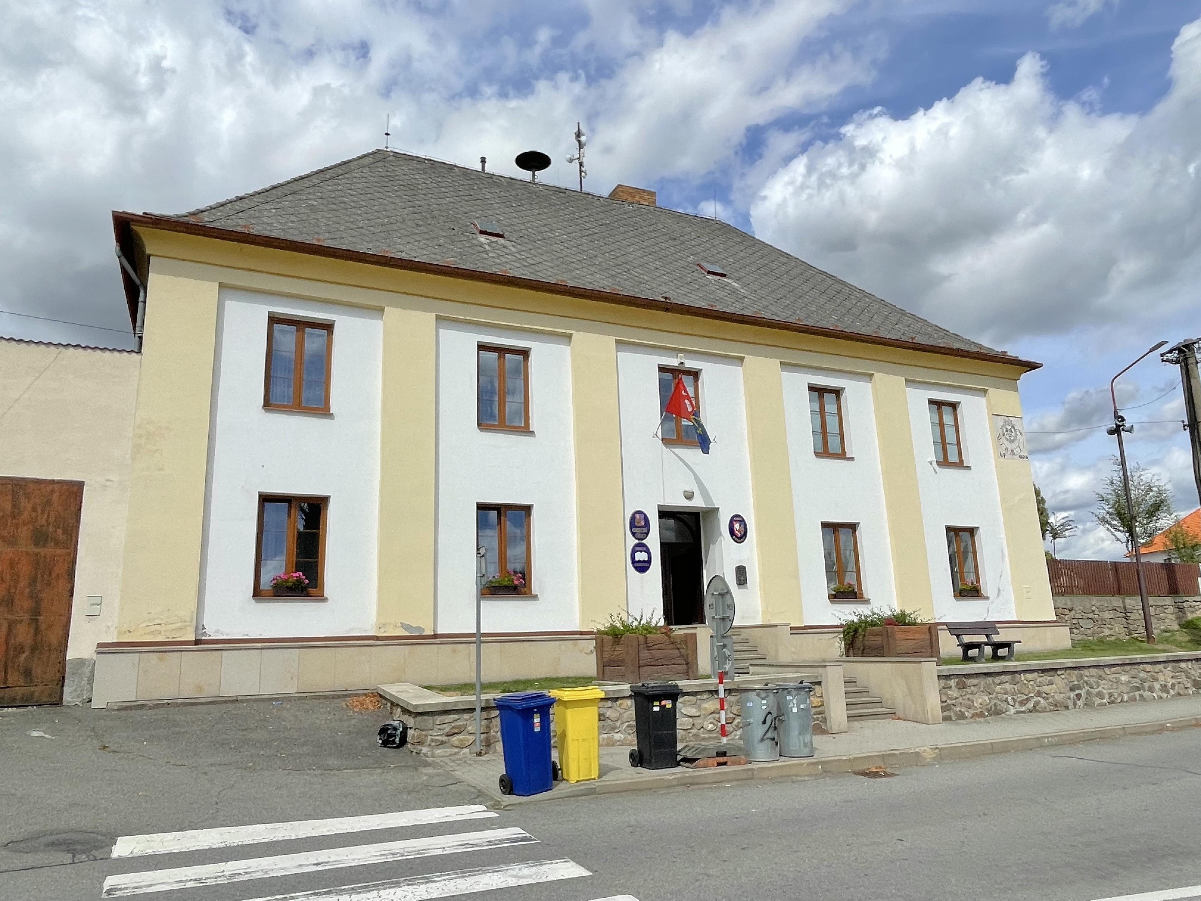 Rynárec - obecní úřad foto 3