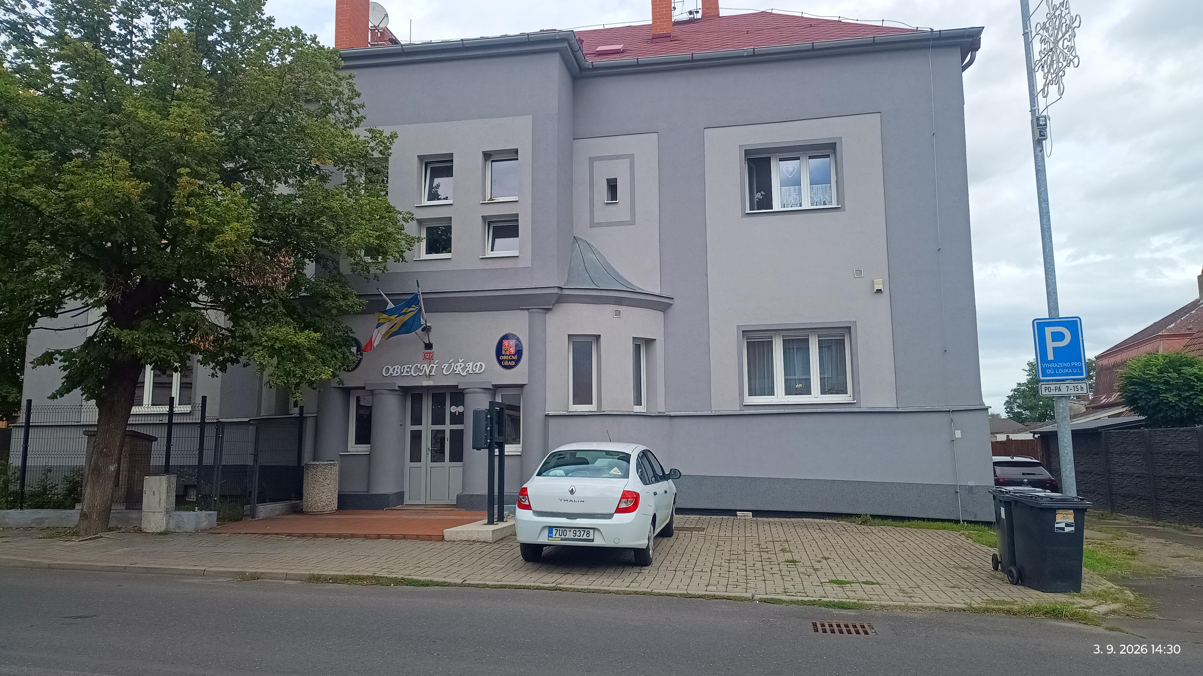 Obecní knihovna Louka foto 3