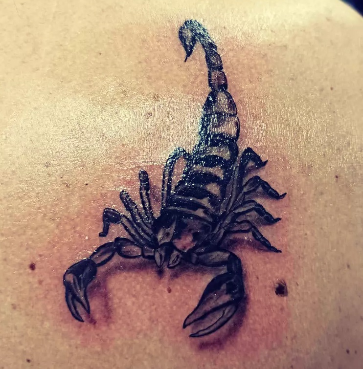 Black Diamond Tattoo foto 2