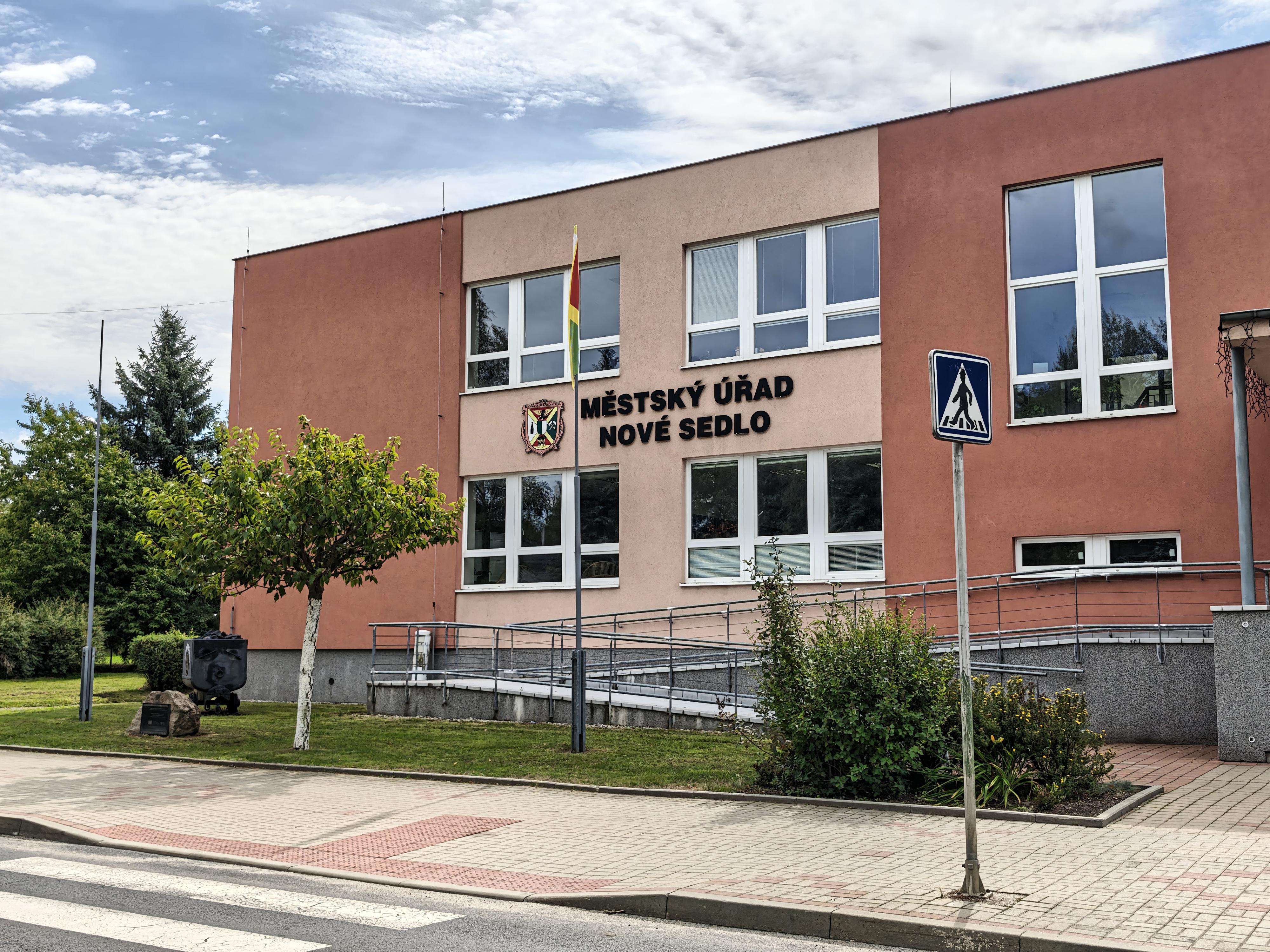 Nové Sedlo - městský úřad foto 6