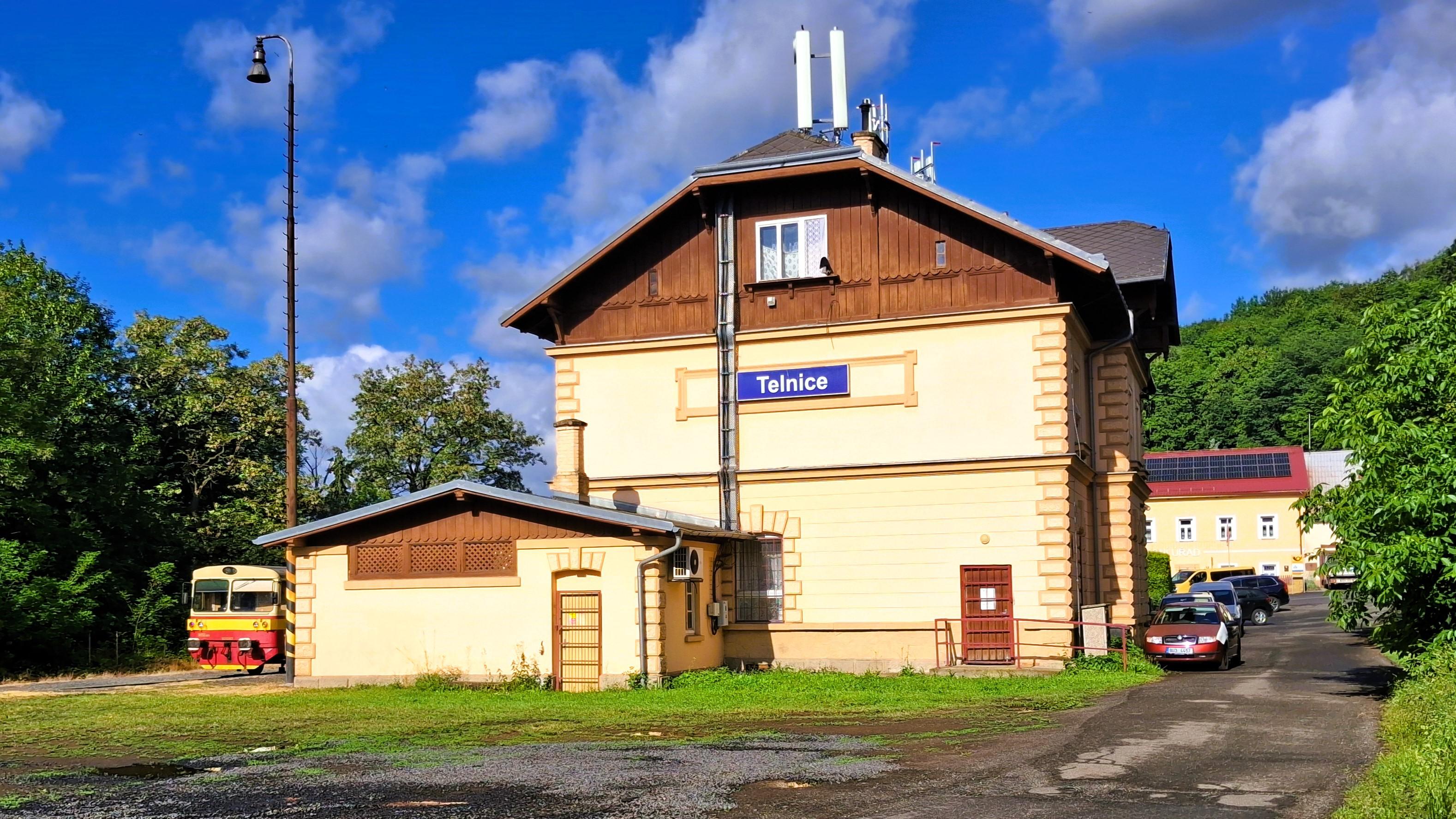 Telnice - obecní úřad foto 2