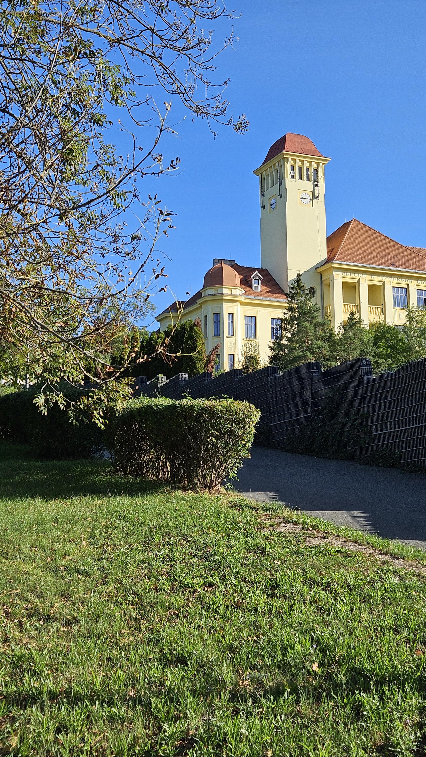 ZŠ Slaný, Politických vězňů foto 5