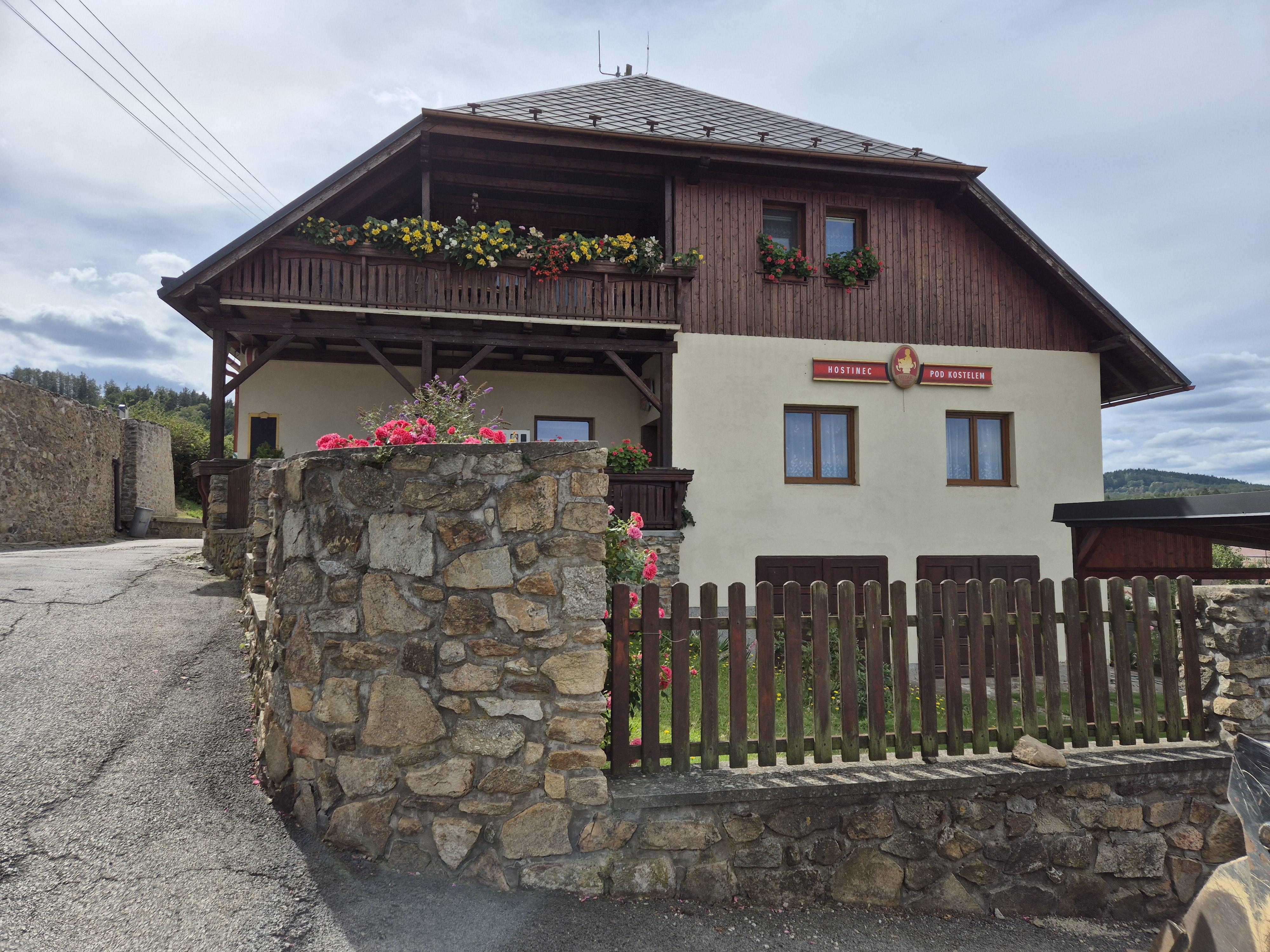 Hostinec Pod Kostelem - Bohumilice foto 4
