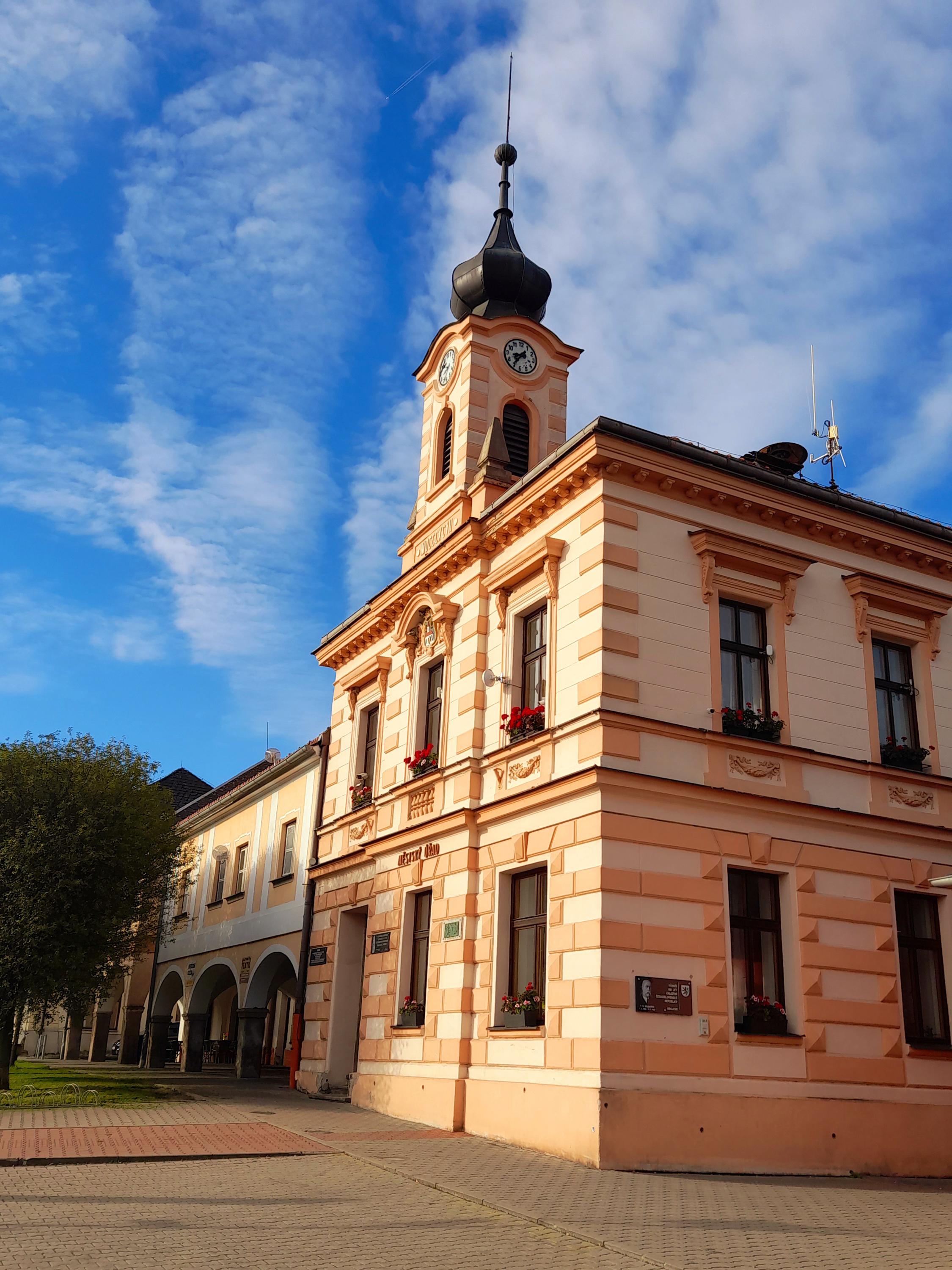 GOLČŮV JENÍKOV - MĚSTSKÝ ÚŘAD foto 3