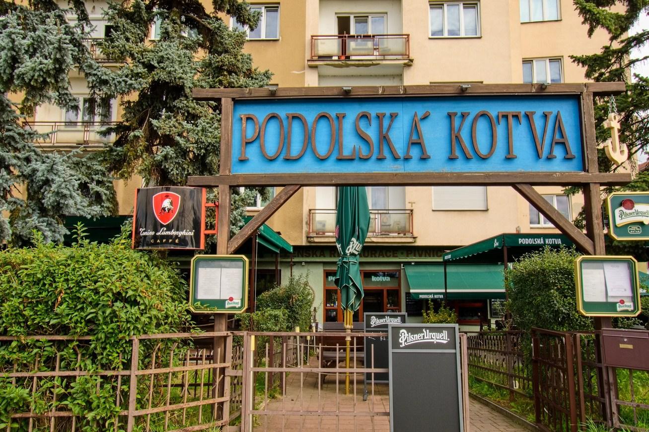 Restaurace Podolská kotva foto 2