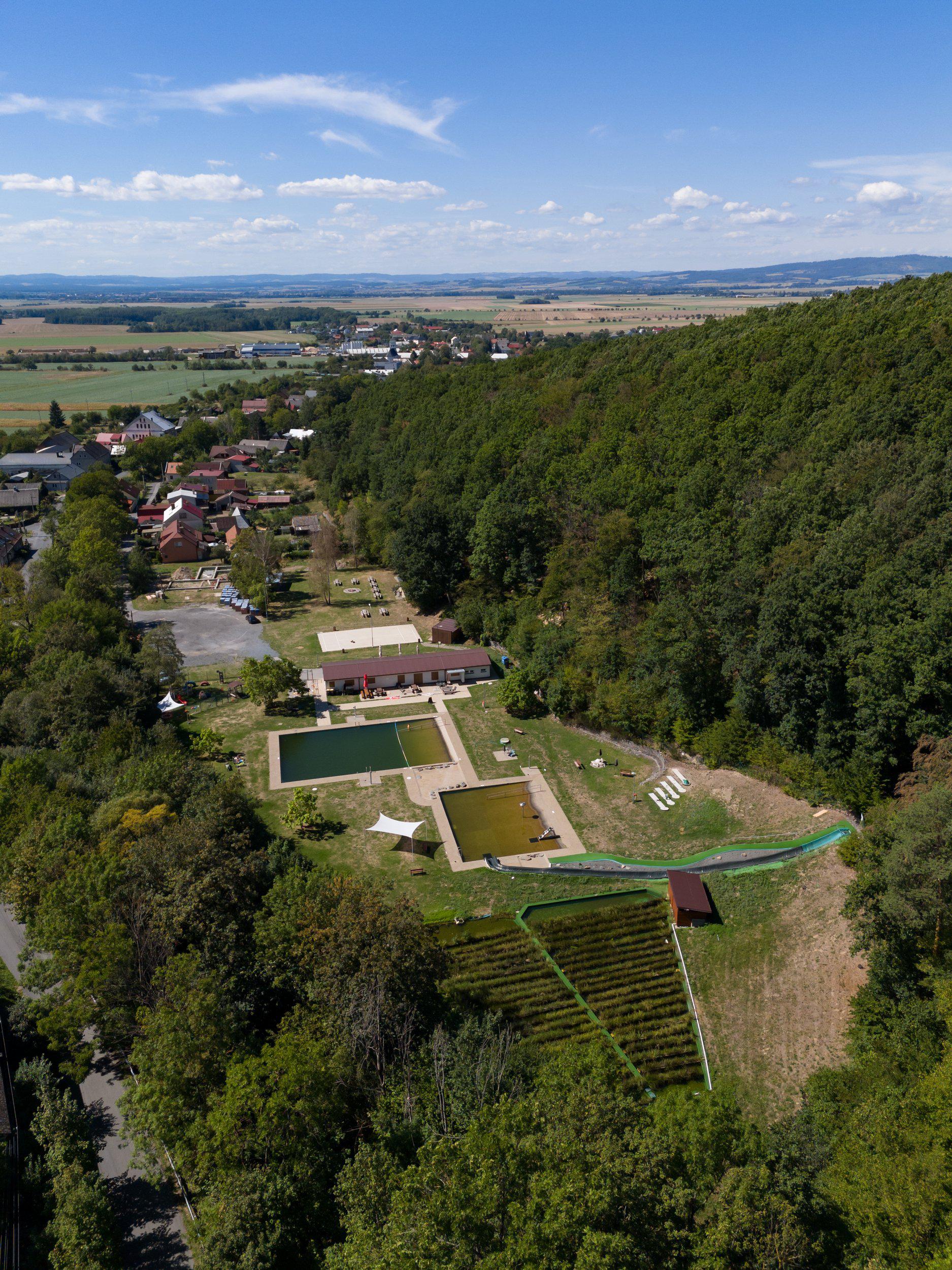 Koupaliště Paseka - přírodní biotop foto 2