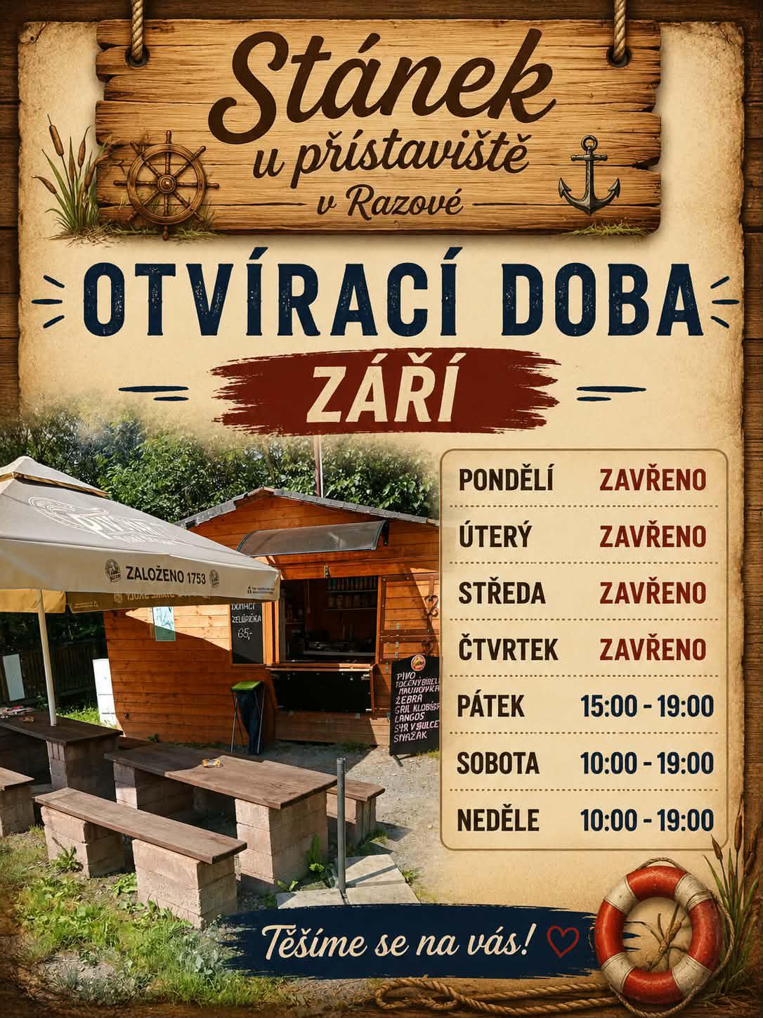 Stánek u přístaviště foto 2