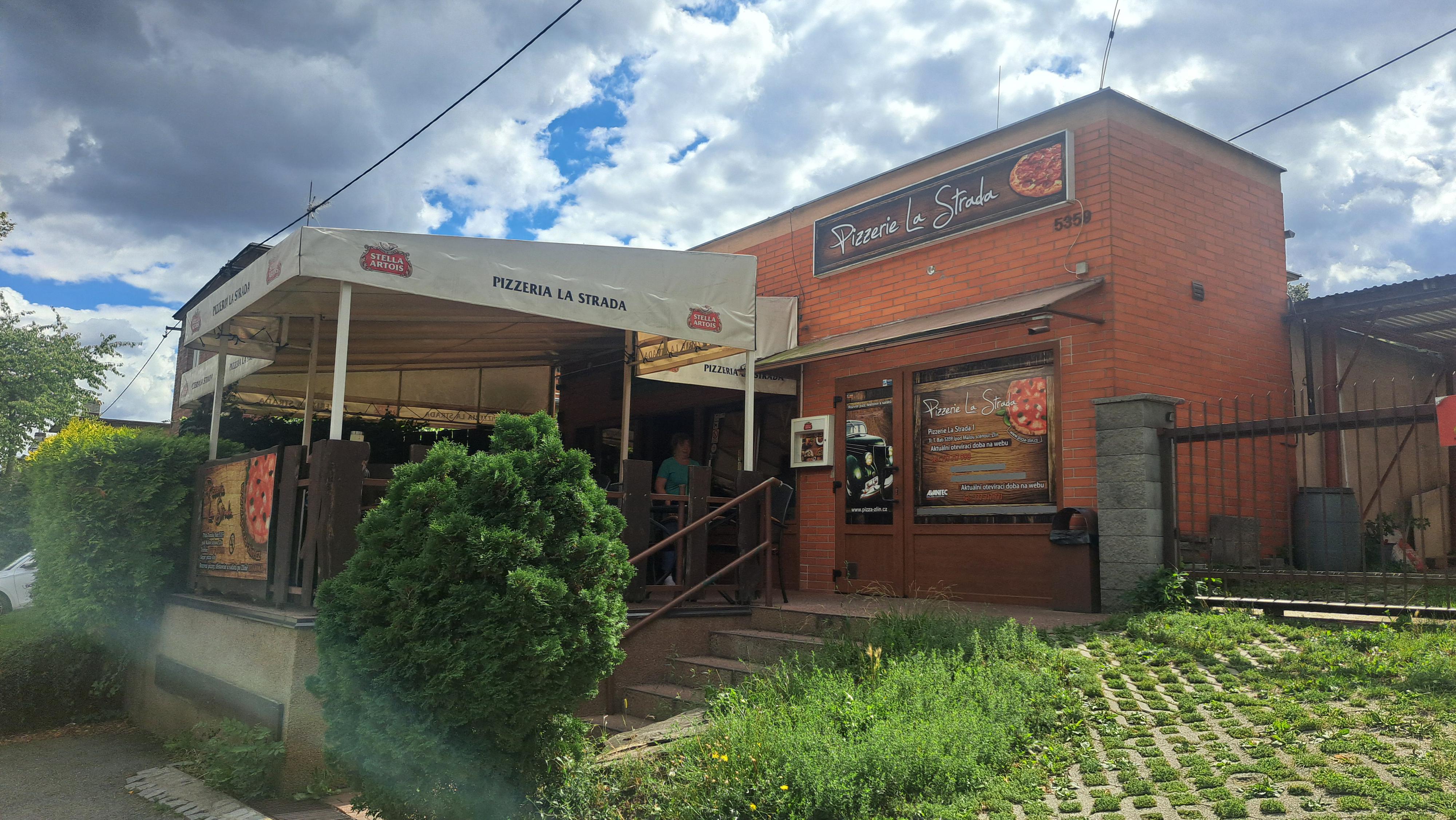 Pizzeria La Strada 1