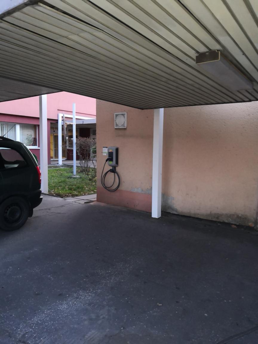 Nabíjecí stanice pro elektromobily foto 2