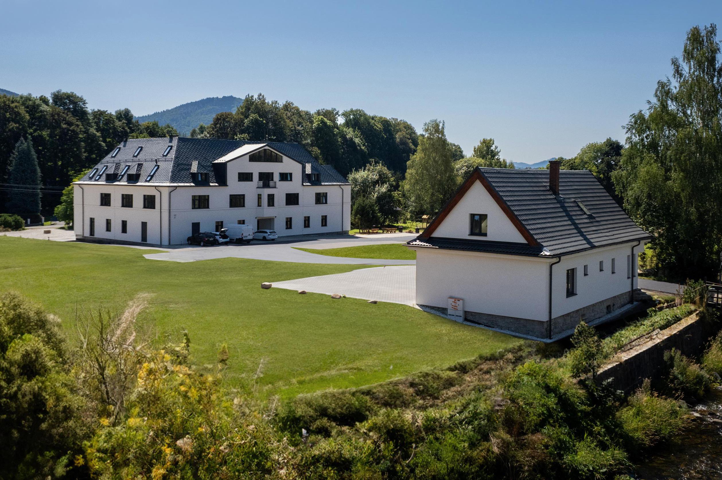 Ulrichova vila a Vilka Rejhotice