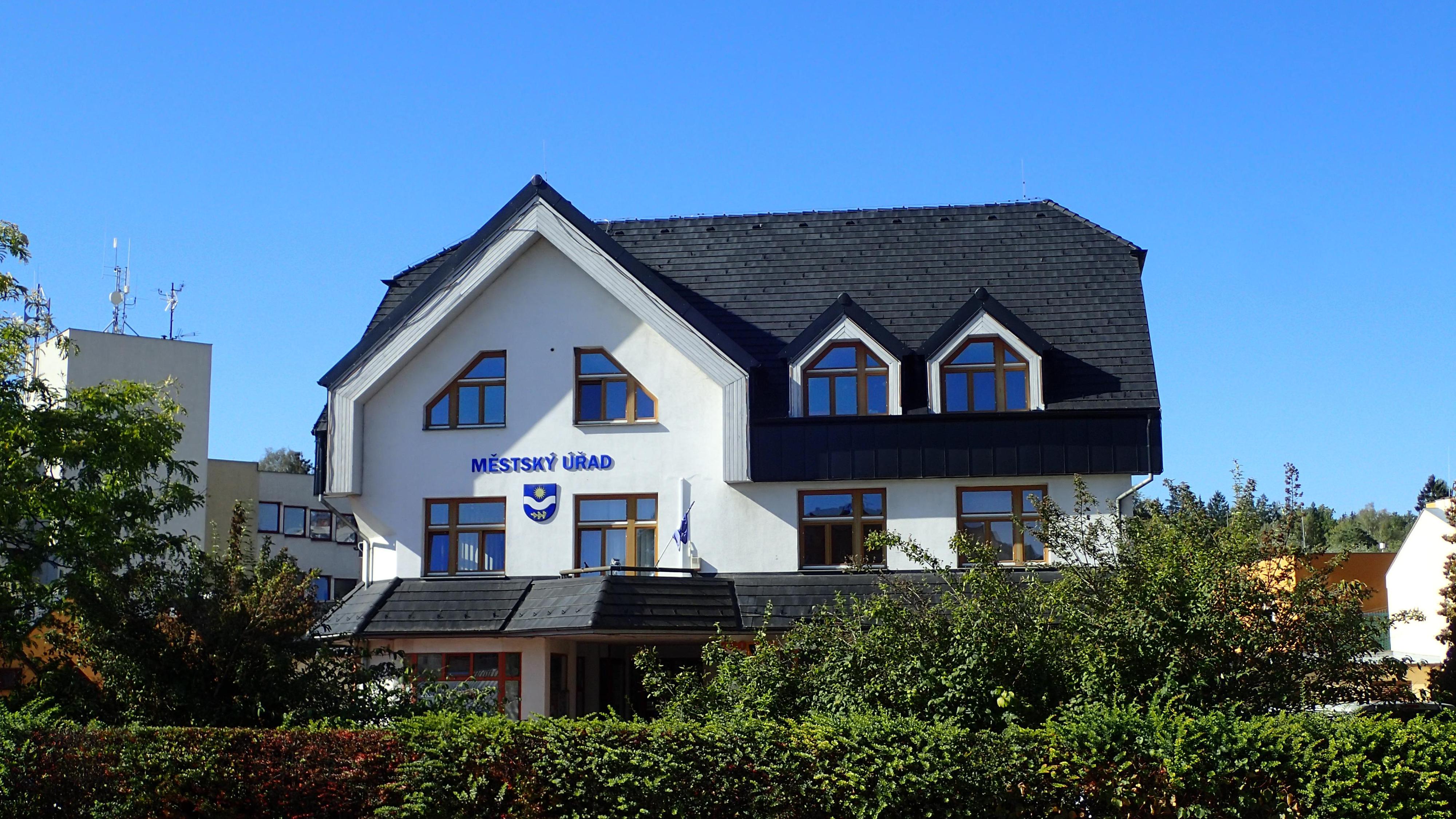 Planá nad Lužnicí - městský úřad foto 3