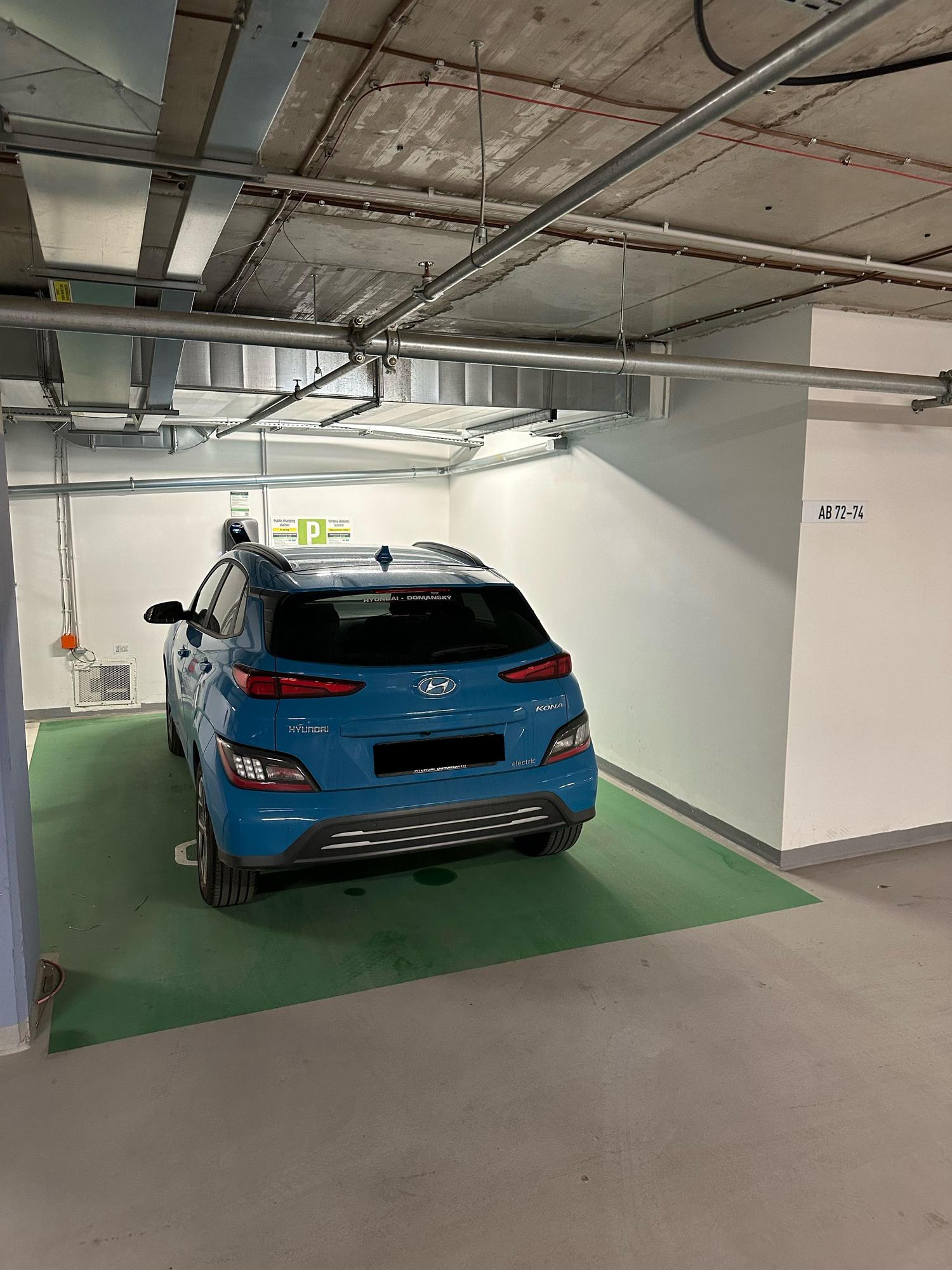 Nabíjecí stanice pro elektromobily foto 2