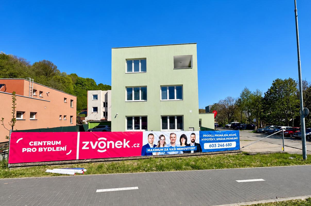 AGENTURA ZVONEK