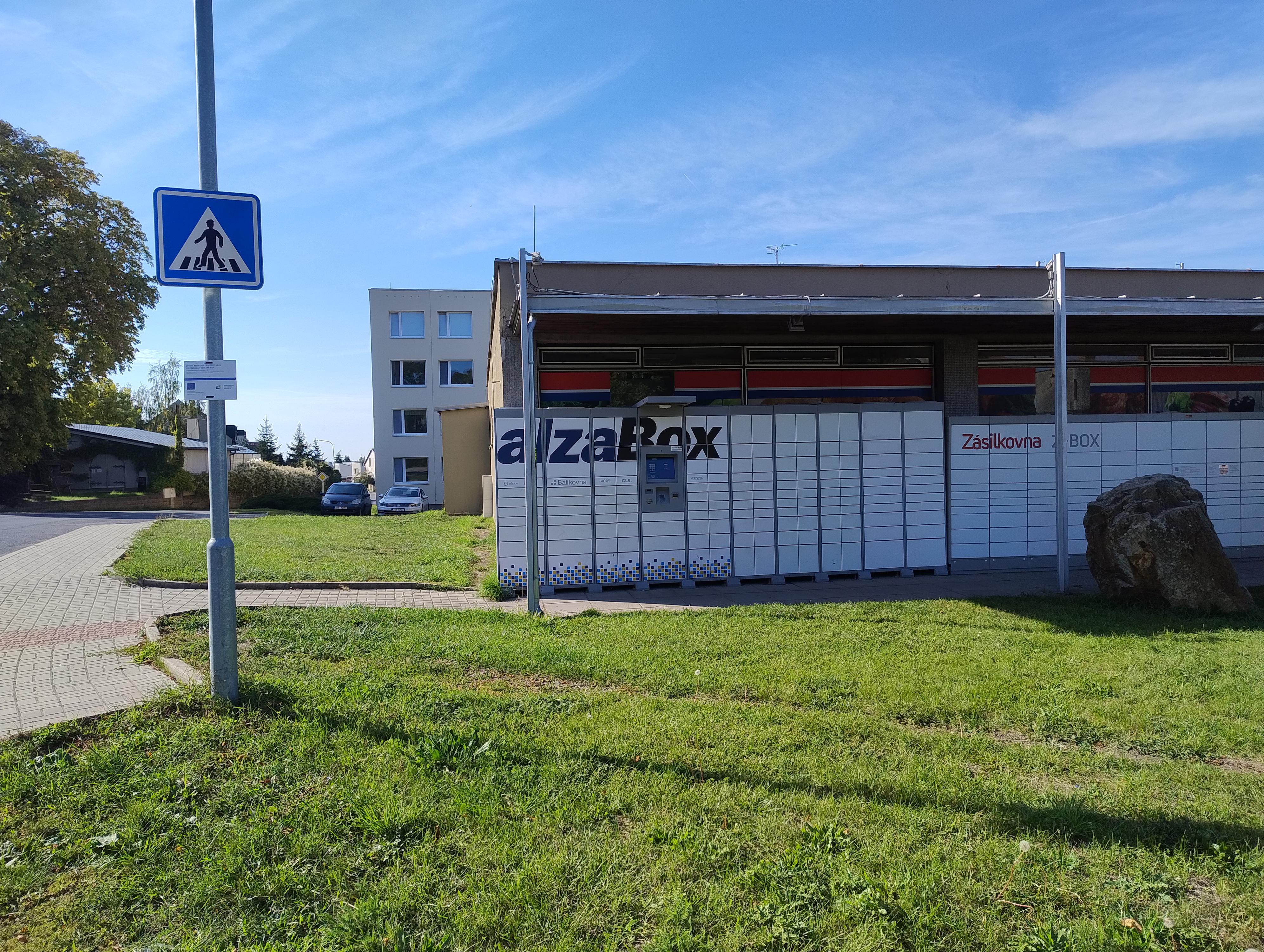 AlzaBox