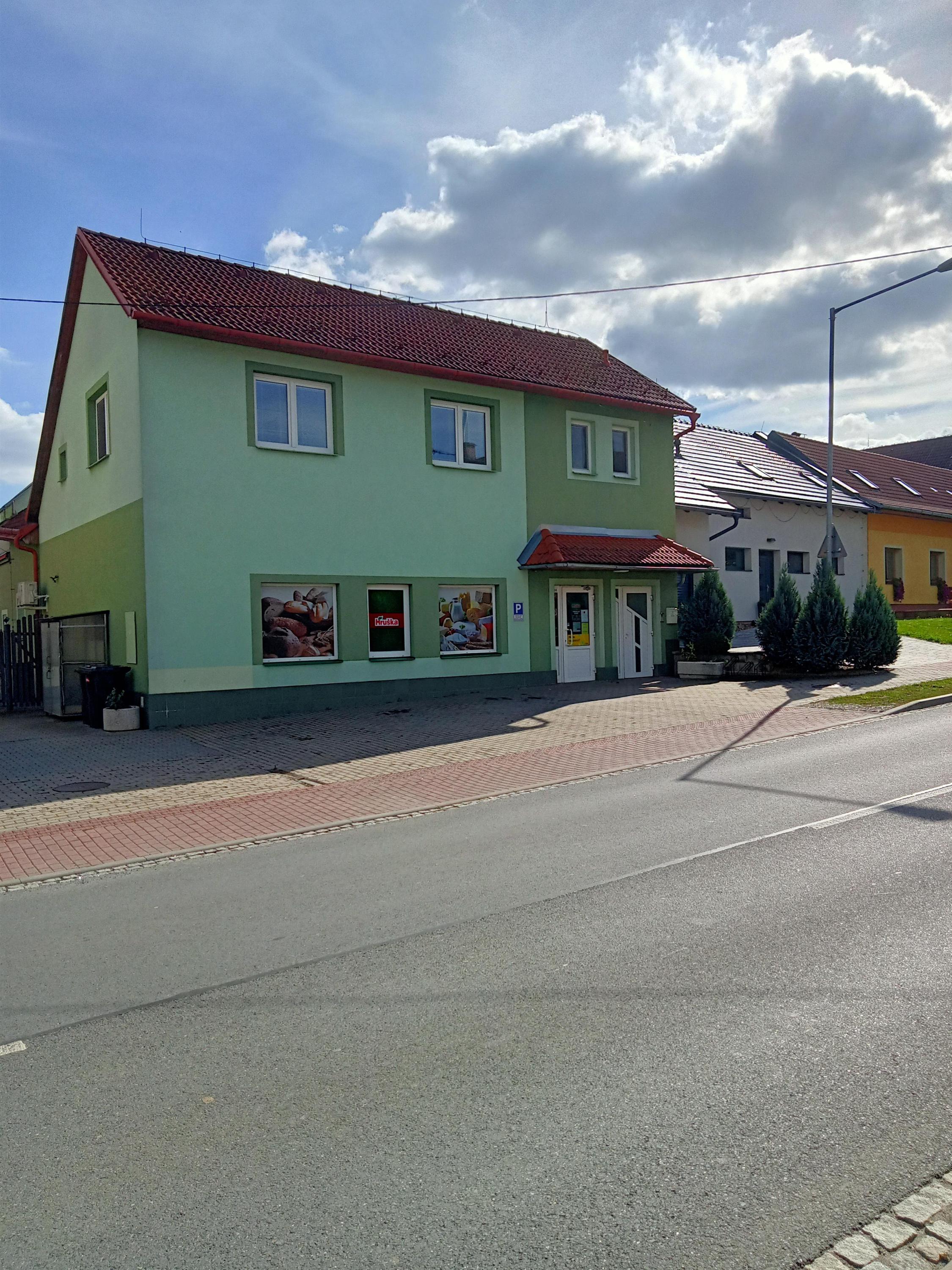 Potraviny Hruška foto 1