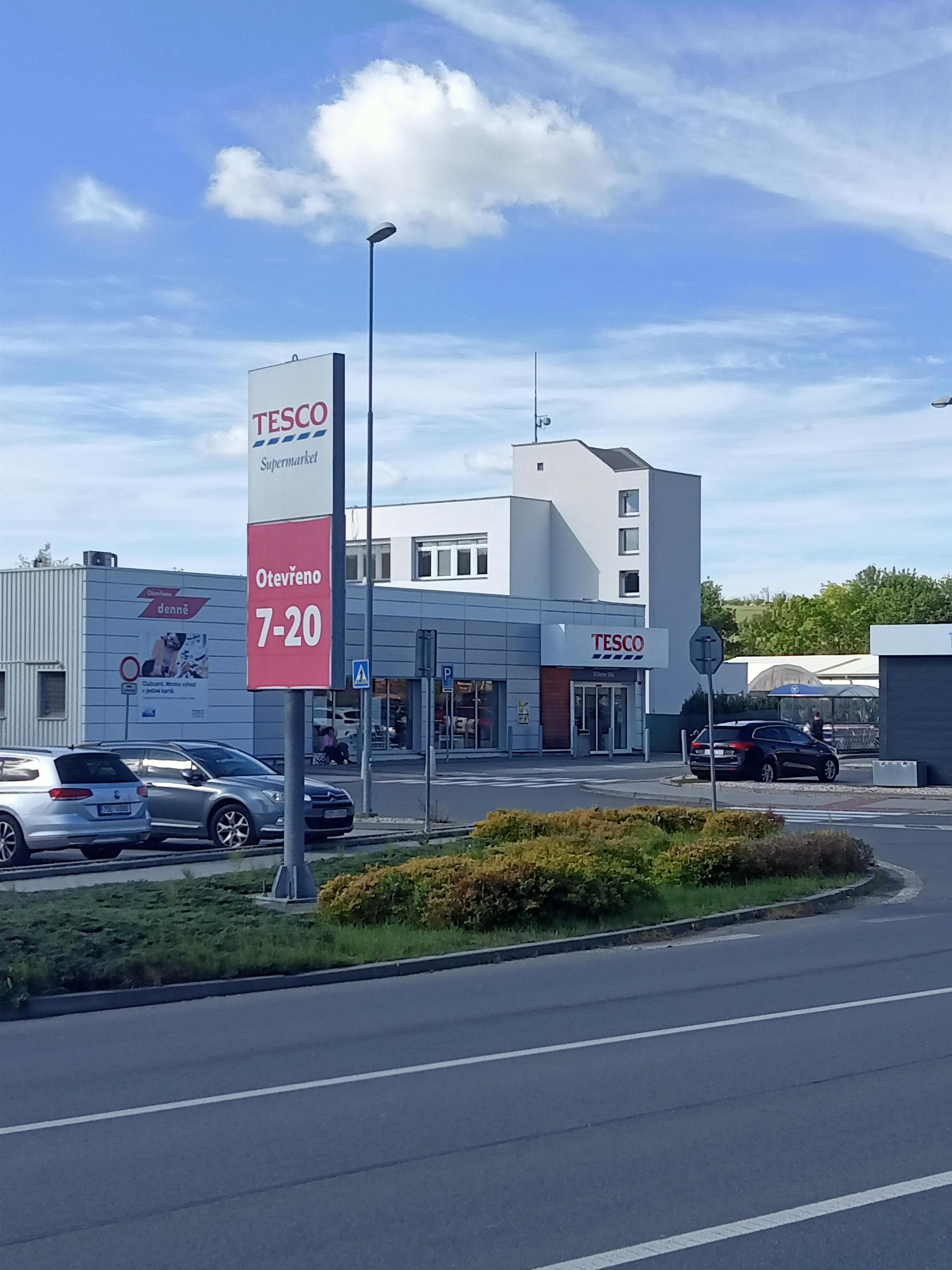 Tesco Supermarket foto 6