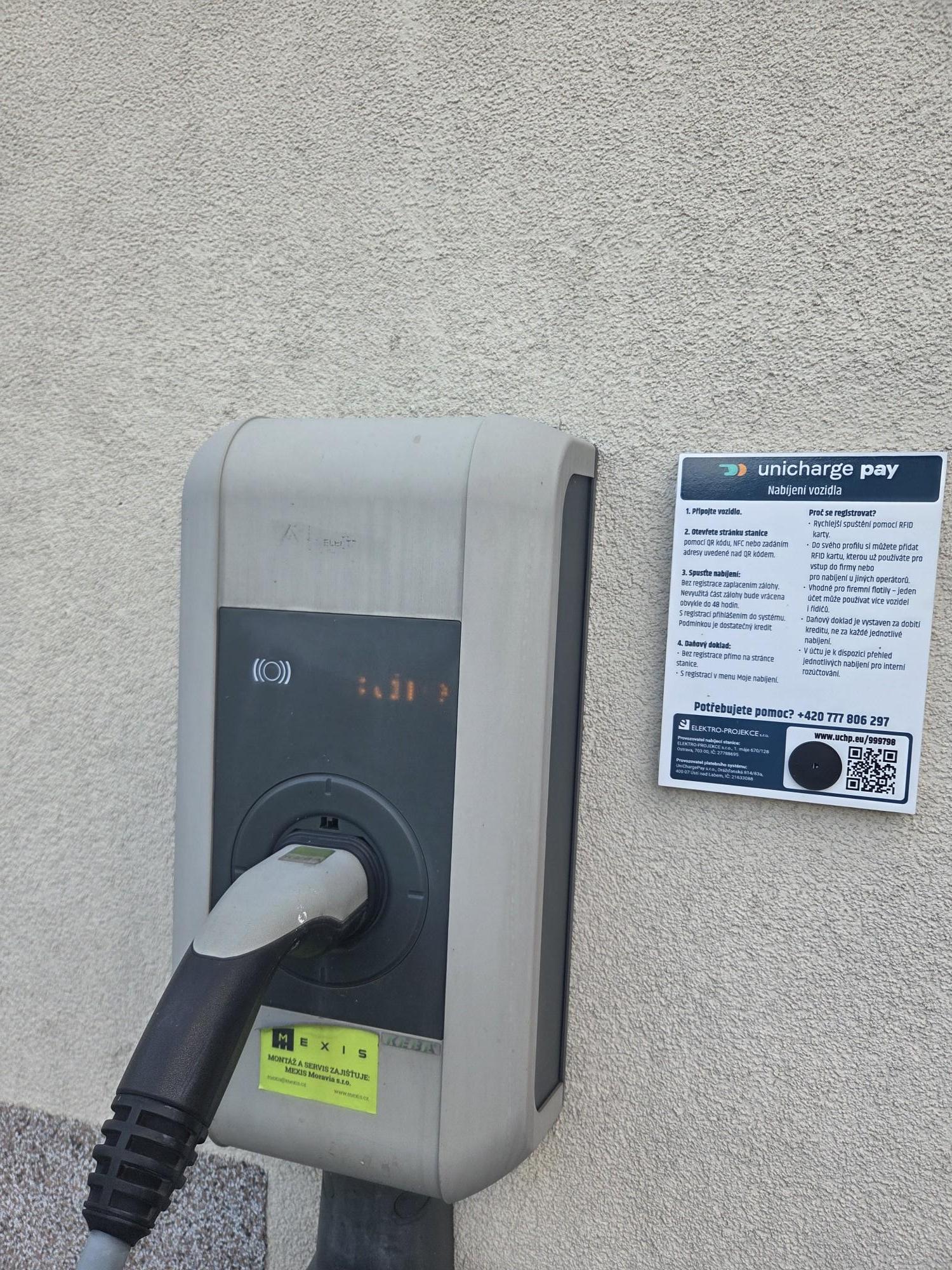 Nabíjecí stanice pro elektromobily foto 2