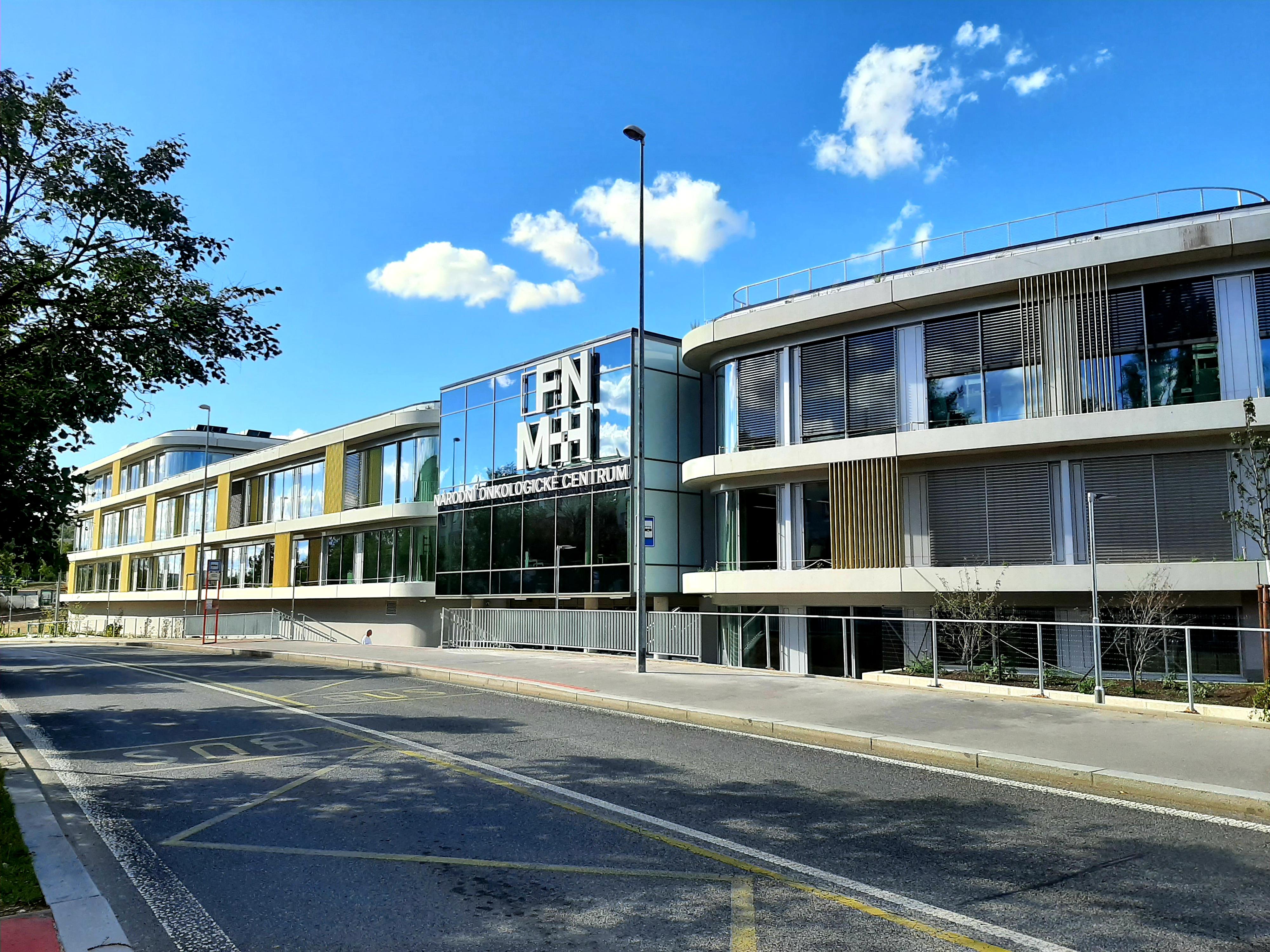 Národní onkologické centrum, FN Motol a Homolka foto 2