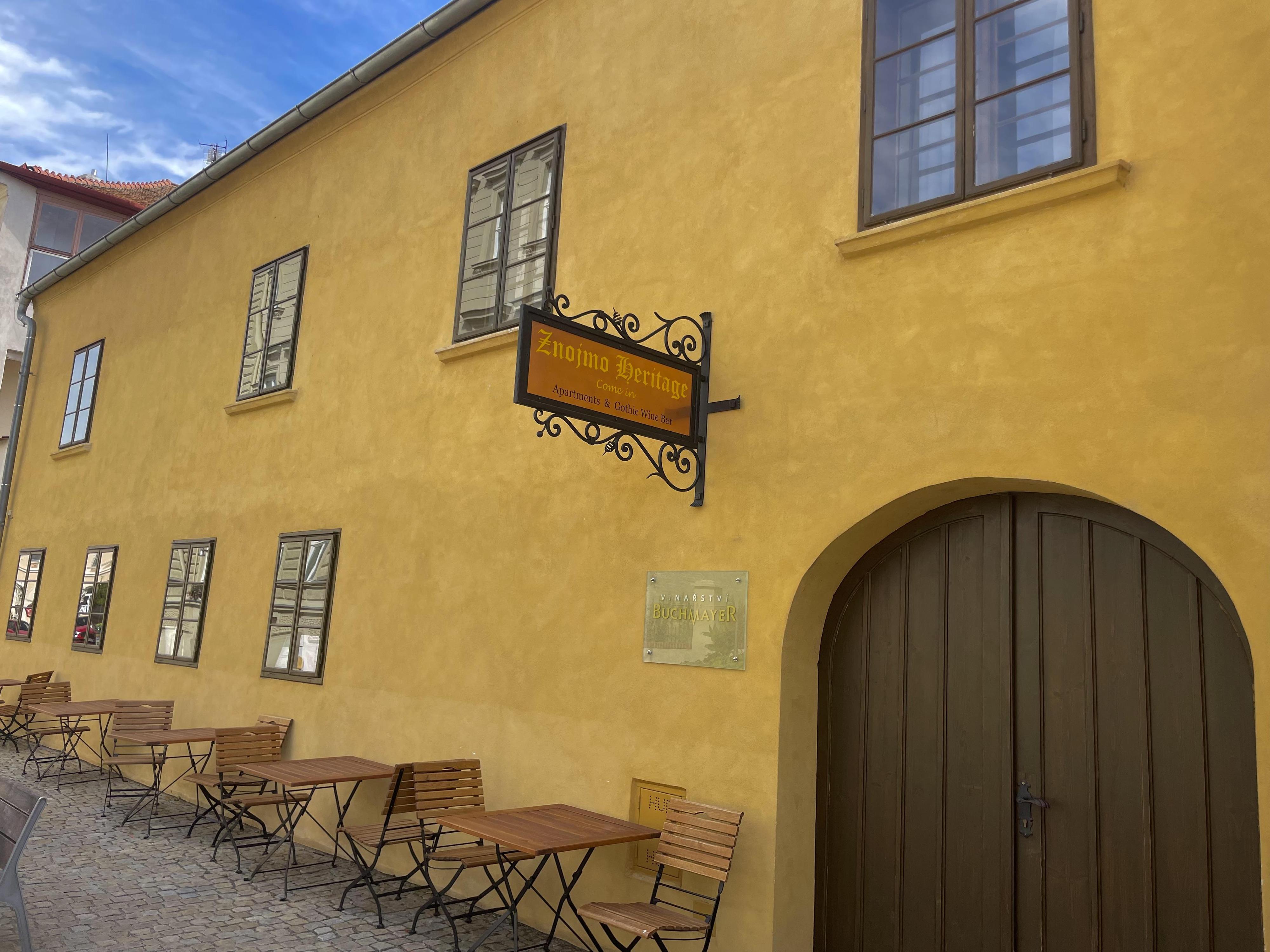 Znojmo Heritage - Apartments & Gothic Wine Bar foto 1