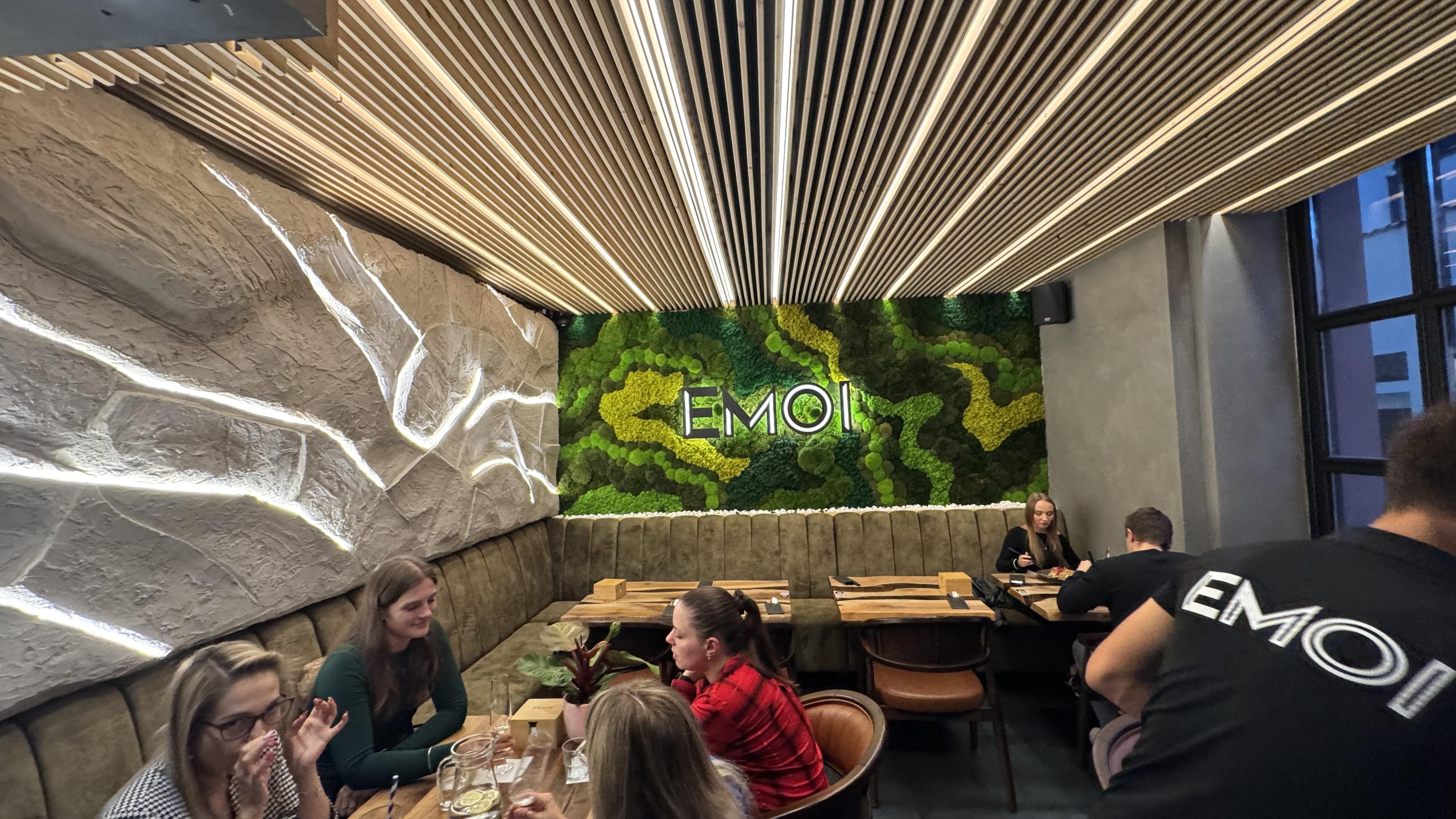 EMOI