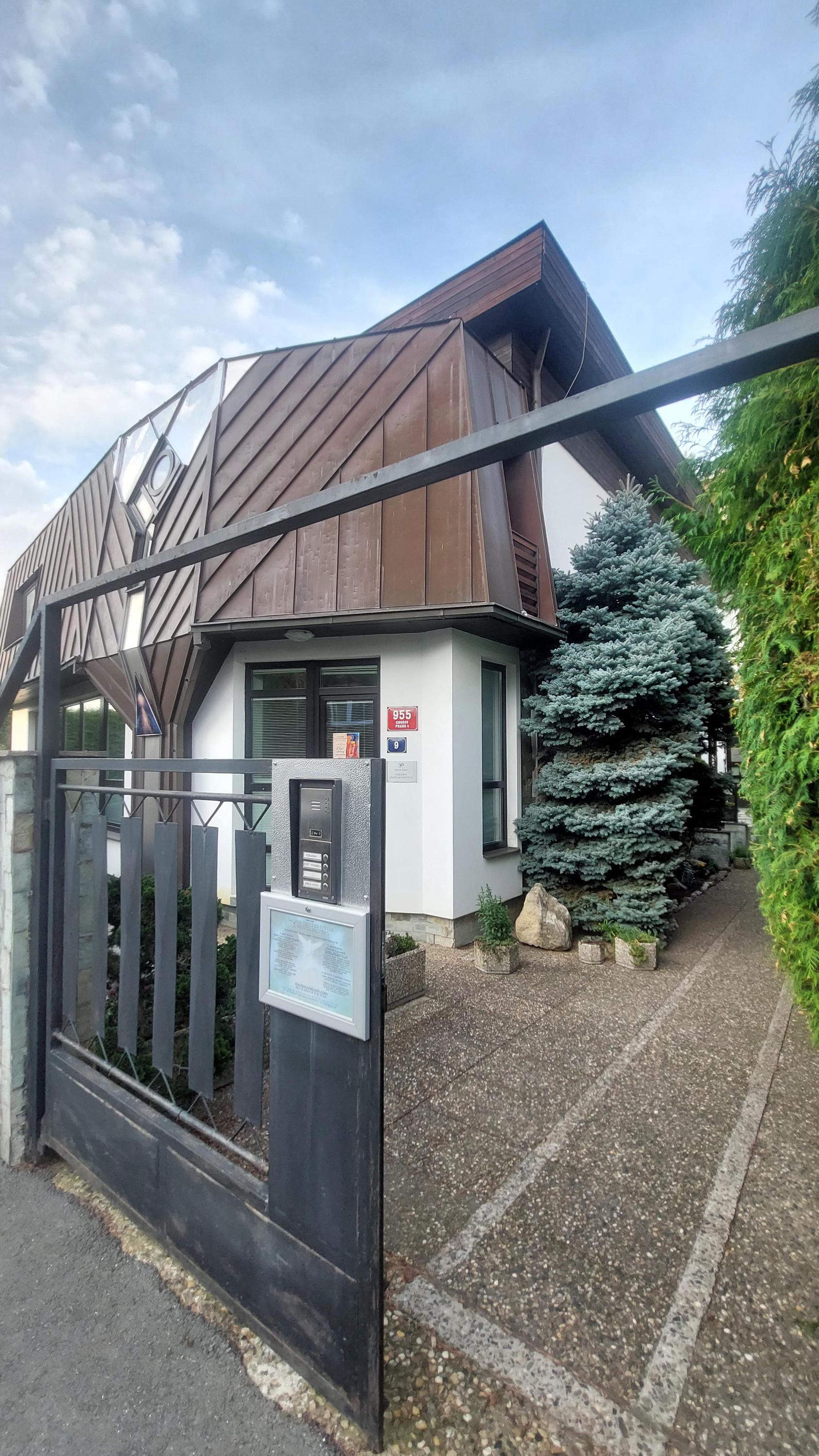 Galerie Cesty ke světlu Zdeněk Hajný foto 1