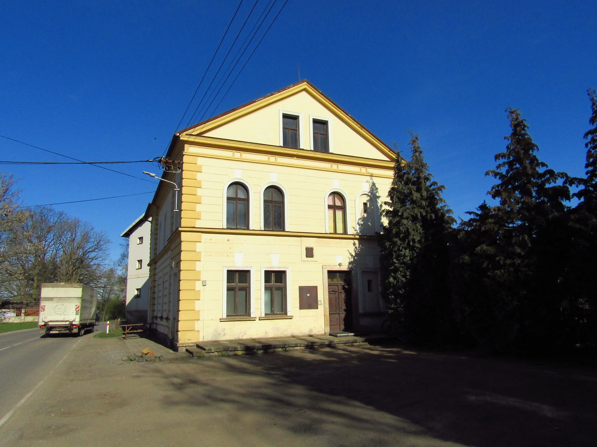 Hostinec ve mlejně foto 3