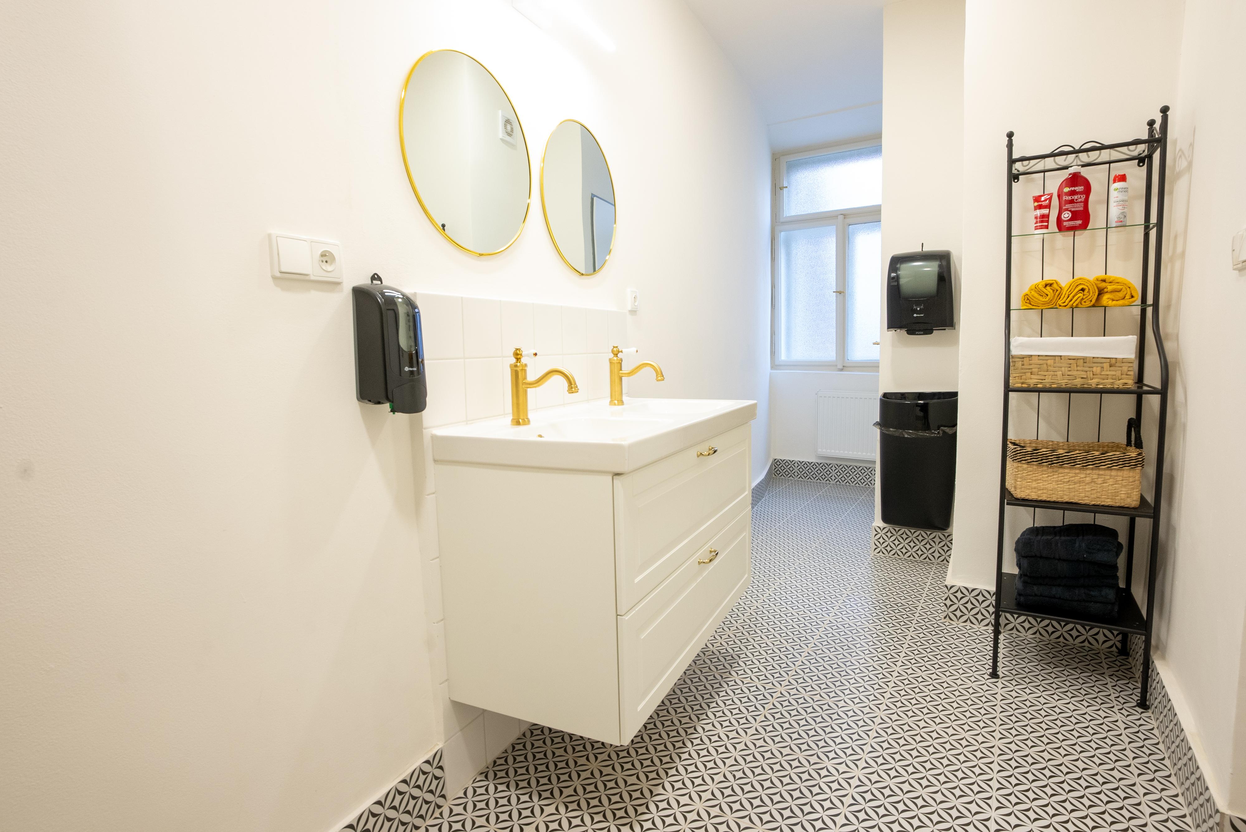 White Wolf House Hostel & Apartments foto 5