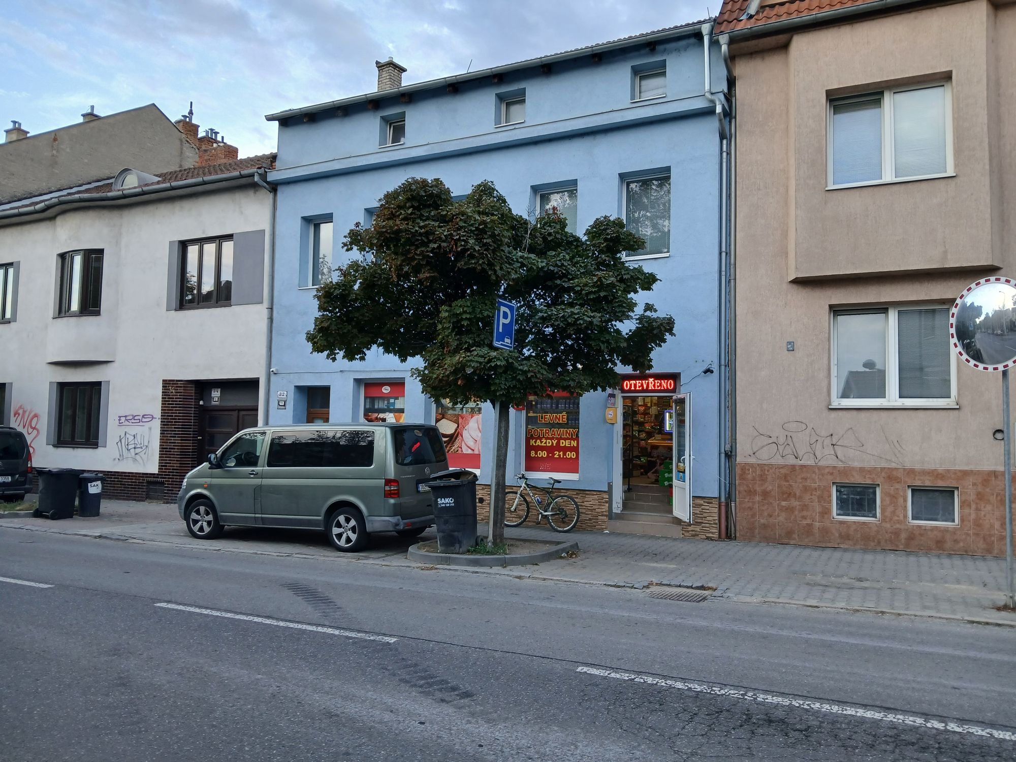 Večerka Minimark foto 1