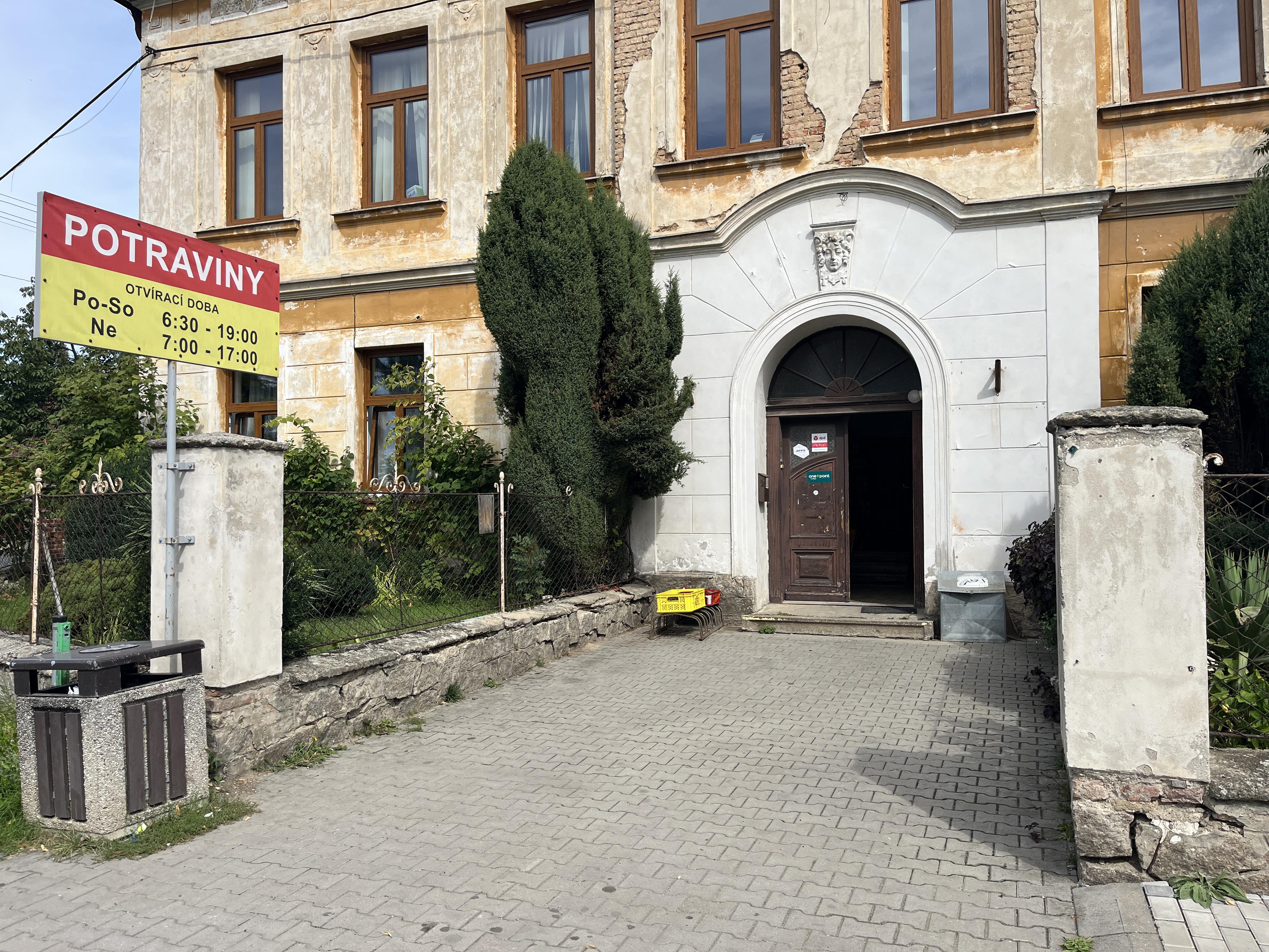 Potraviny Hradešín 73 foto 2