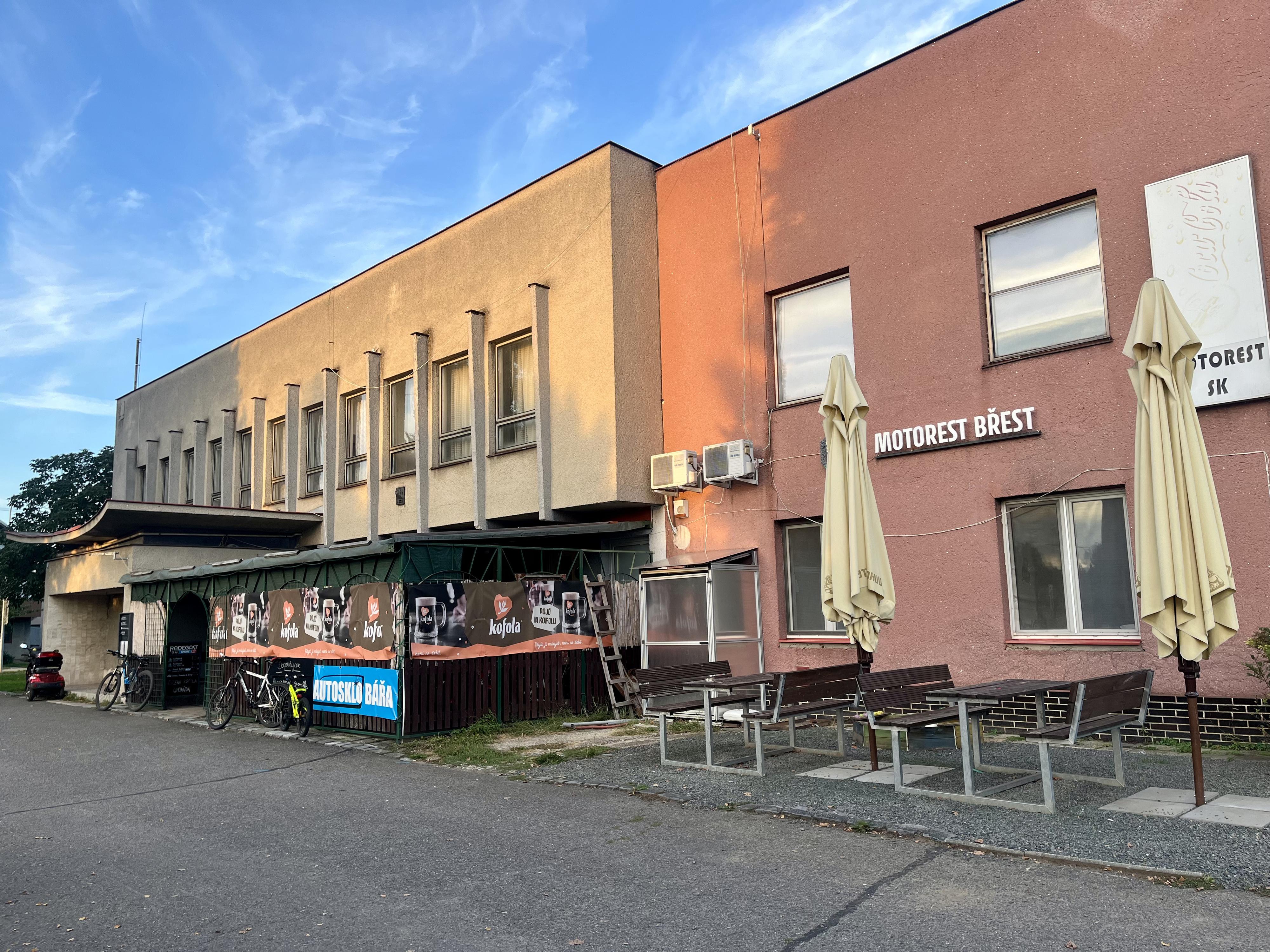Motorest Břest