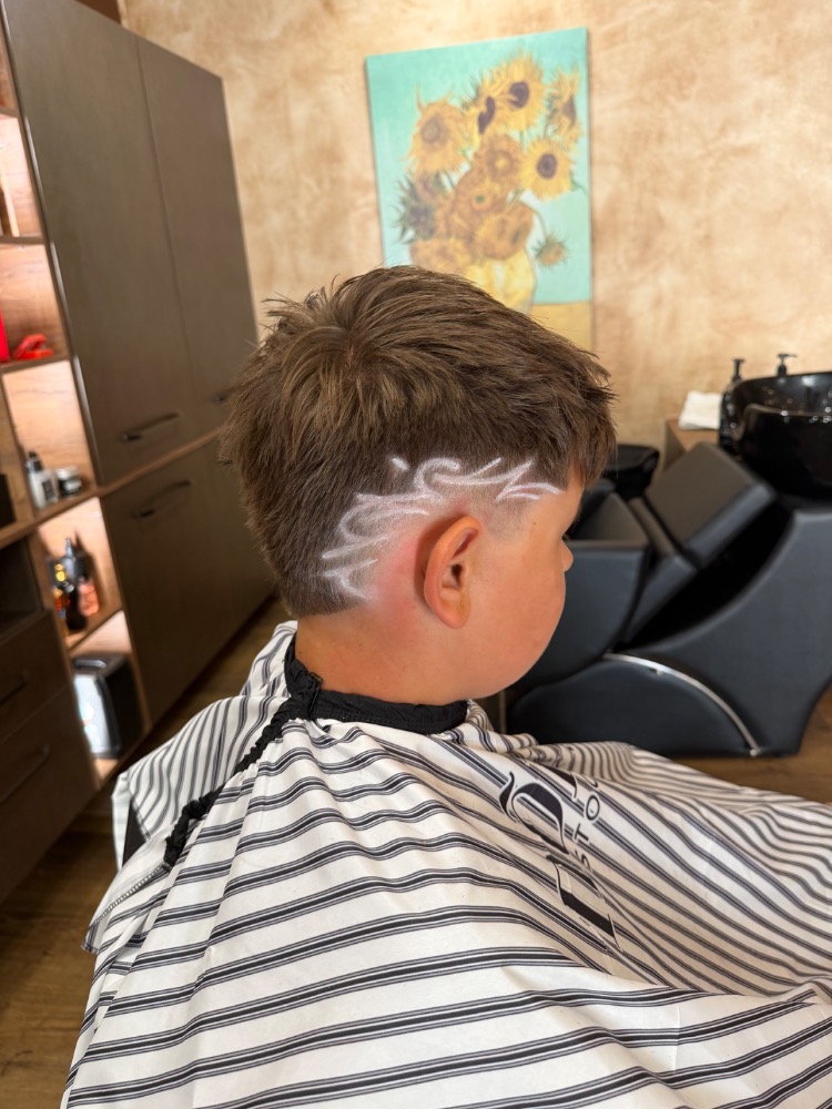 Johnny’s Barbershop foto 5