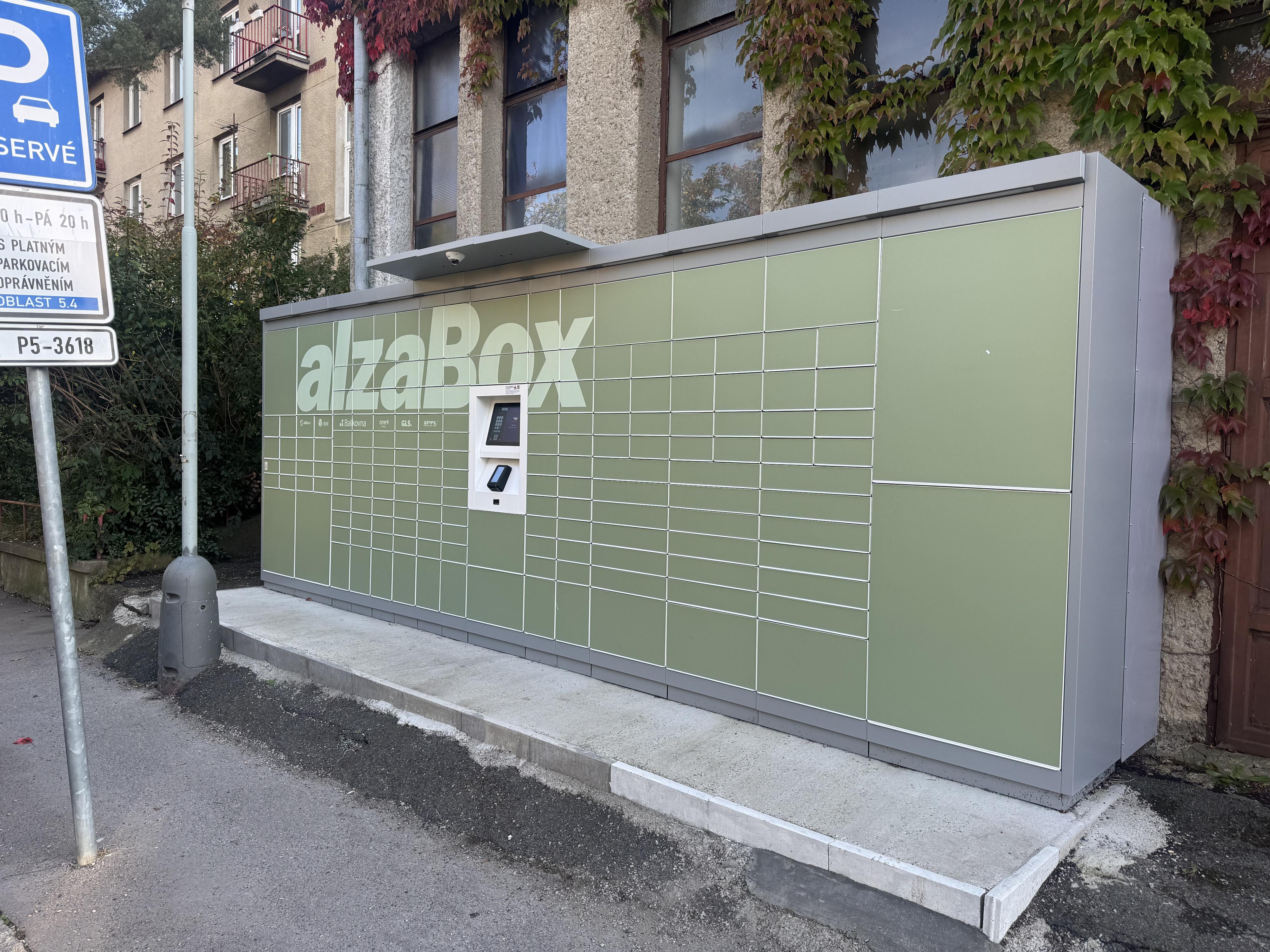 AlzaBox
