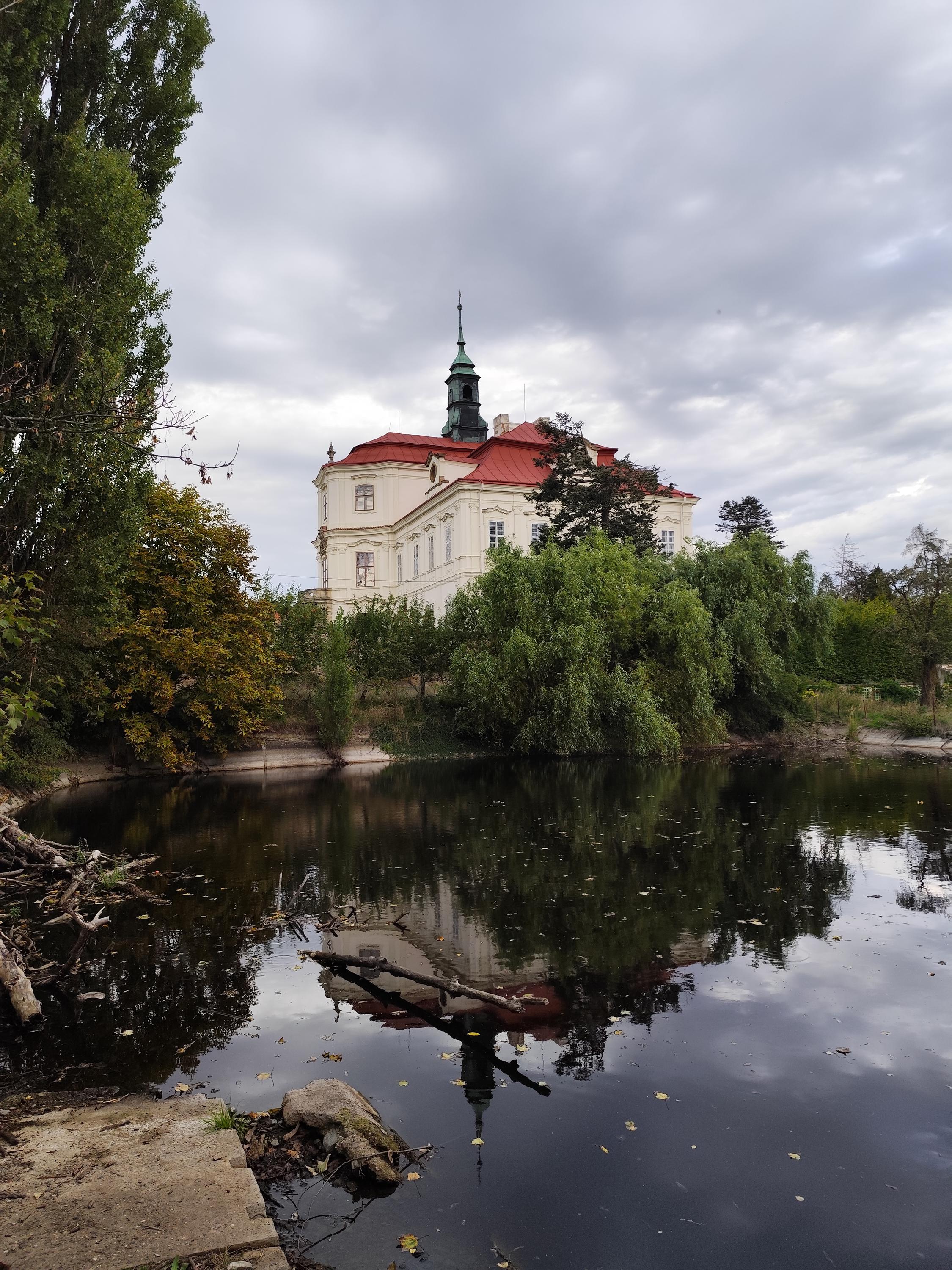 Zámek Trpísty foto 3