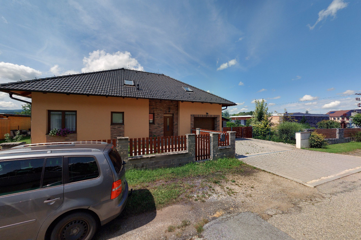 Medobudka Třebín