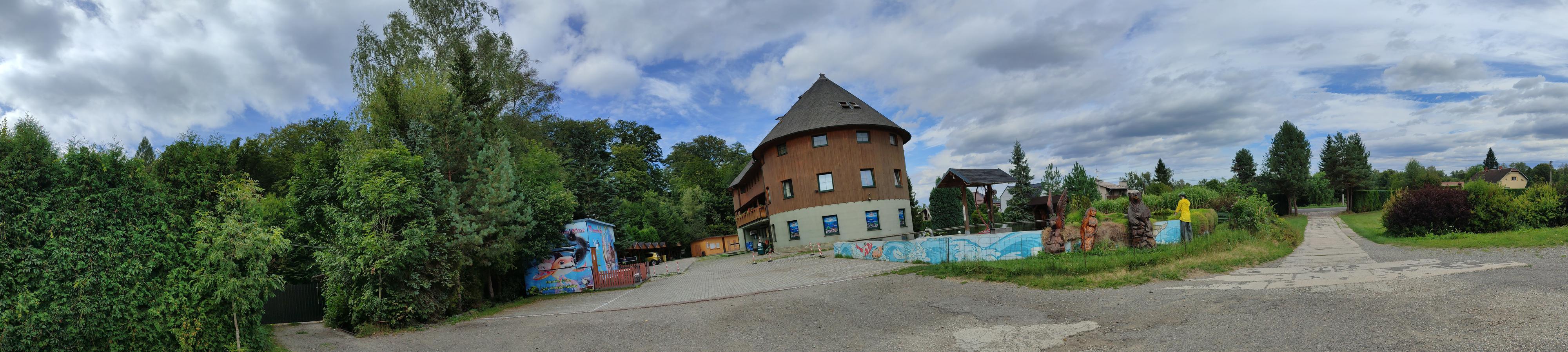 Rybí dům - restaurace foto 3